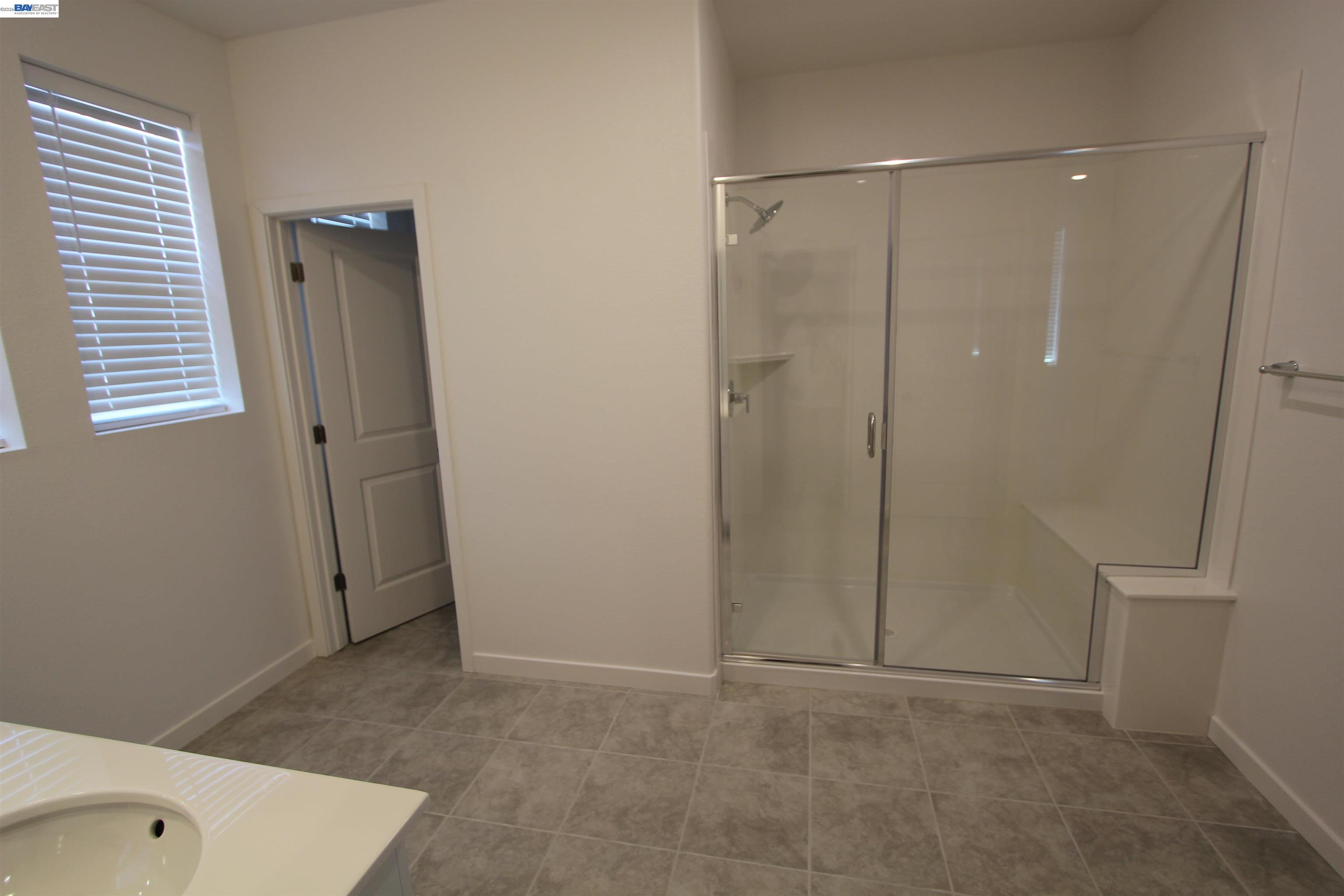 Detail Gallery Image 22 of 27 For 1008 Osprey Dr, Lathrop,  CA 95330 - 5 Beds | 3 Baths