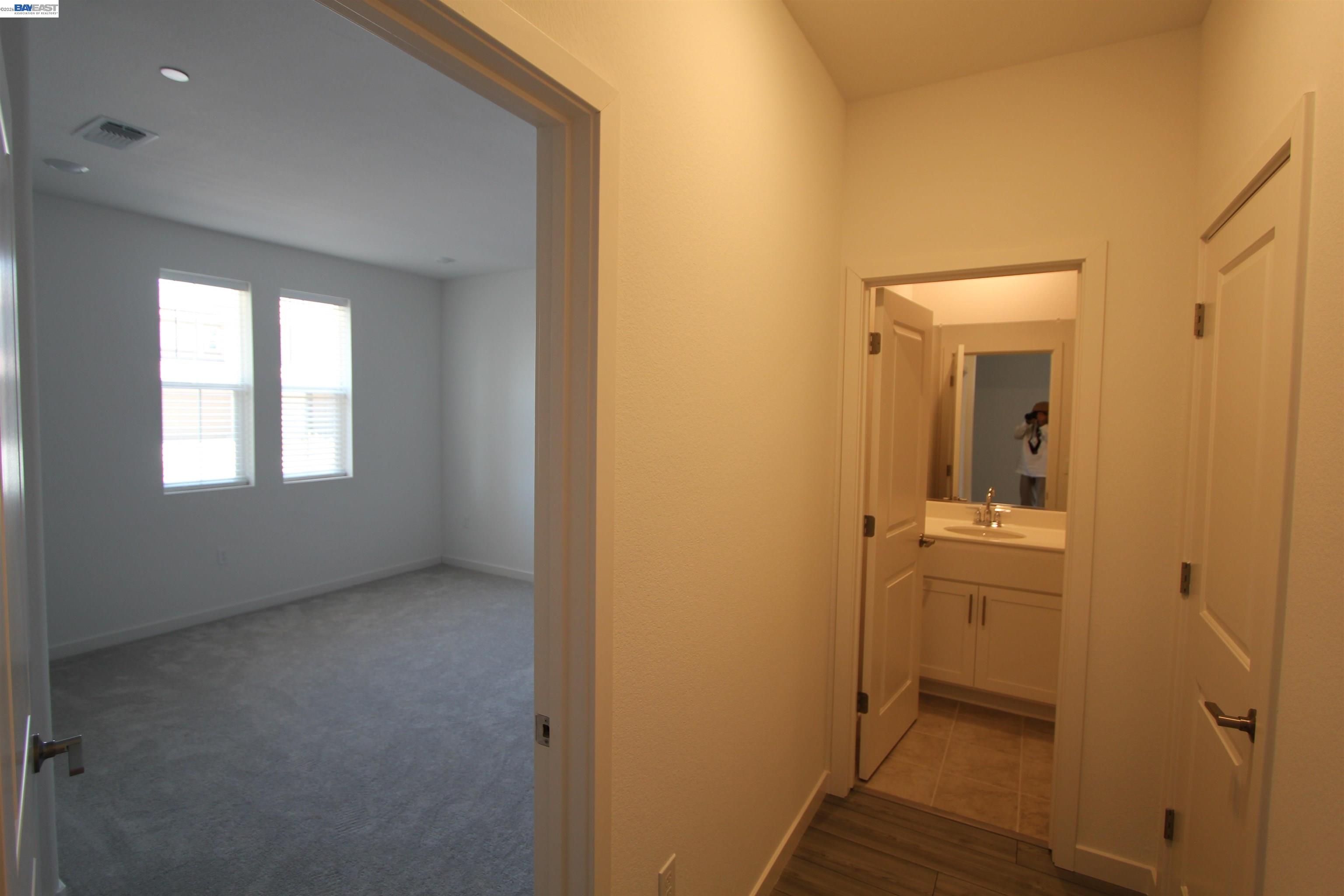 Detail Gallery Image 26 of 27 For 1008 Osprey Dr, Lathrop,  CA 95330 - 5 Beds | 3 Baths