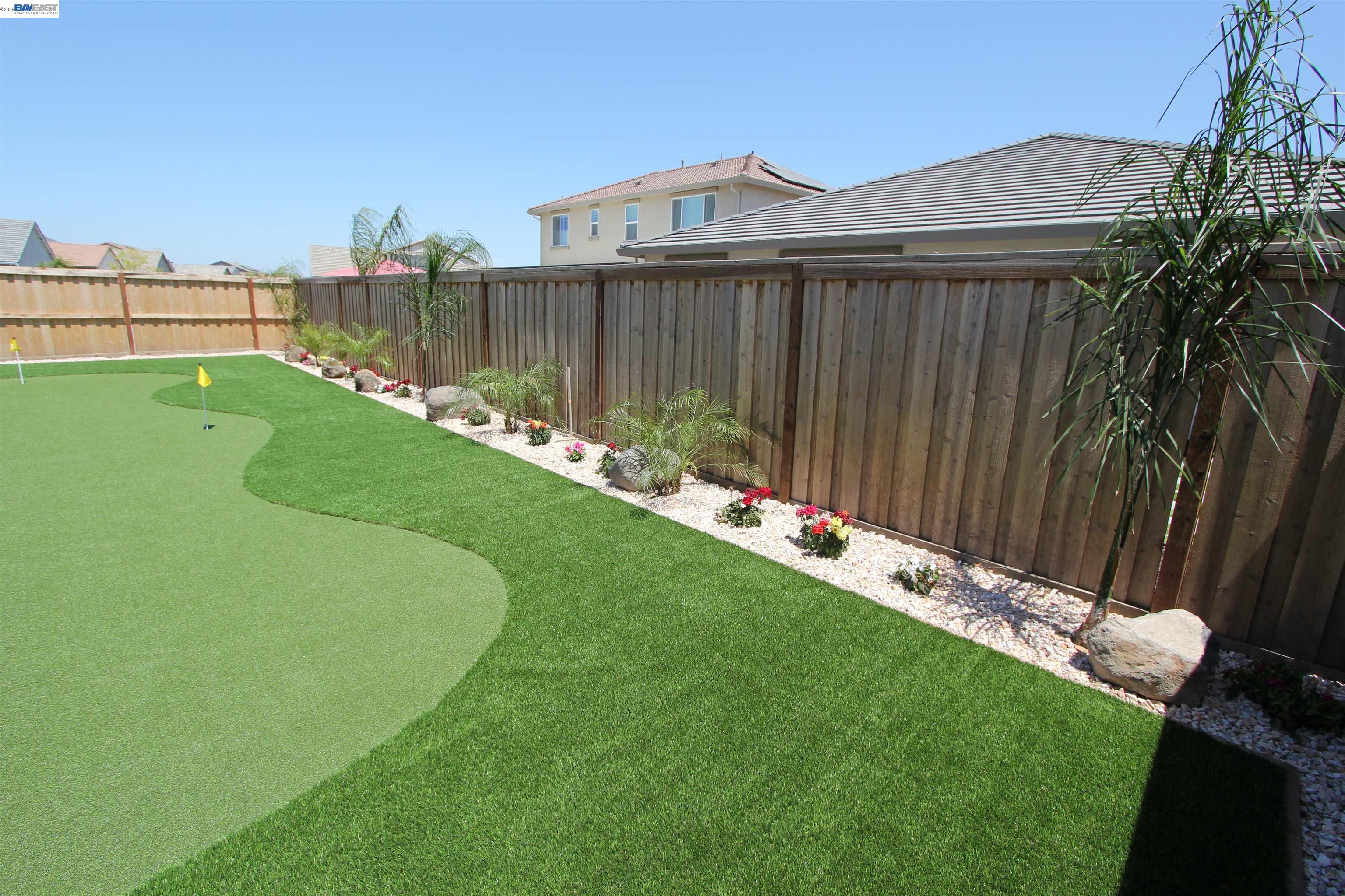 Detail Gallery Image 6 of 27 For 1008 Osprey Dr, Lathrop,  CA 95330 - 5 Beds | 3 Baths