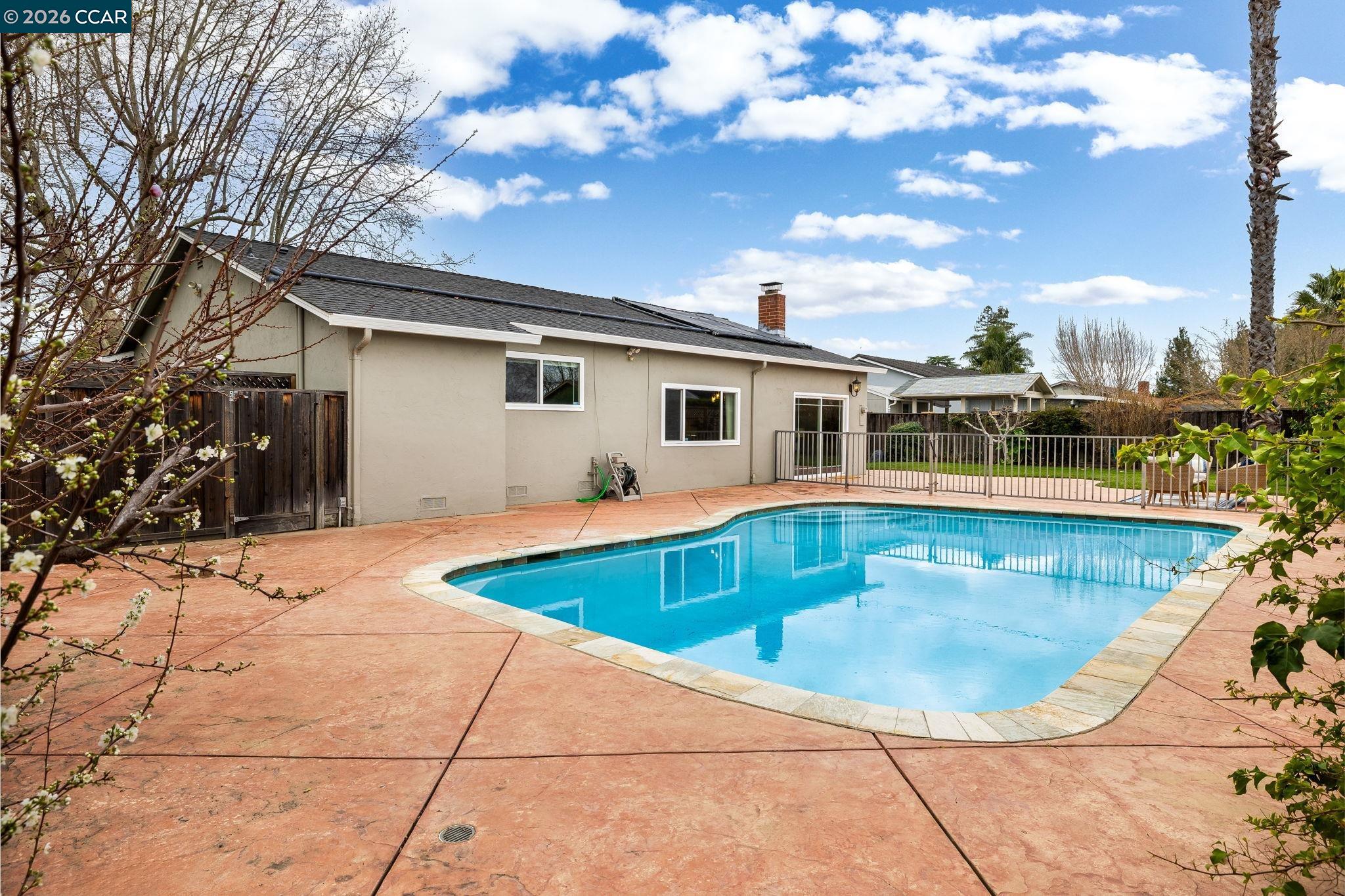 1765 Glazier Dr, Concord, CA, 94521