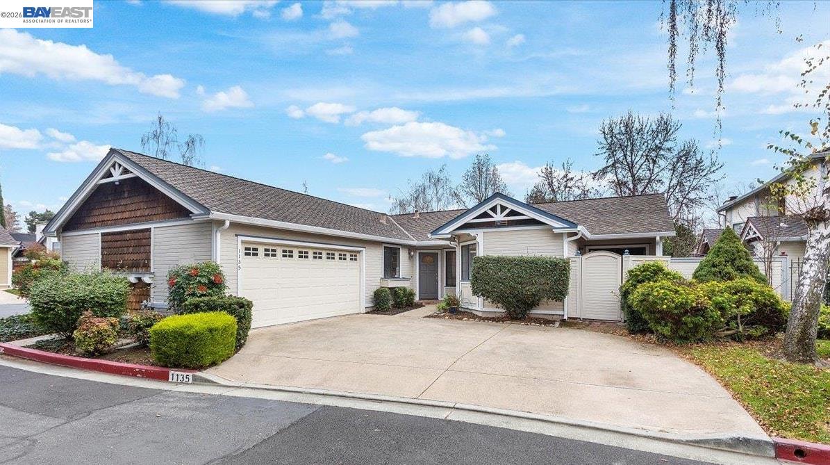 Front Image Thumbnail for BE41125671