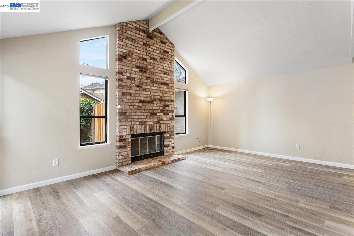 Detail Gallery Image 15 of 42 For 1135 Tiffany Lane, Pleasanton,  CA 94566 - 2 Beds | 2 Baths