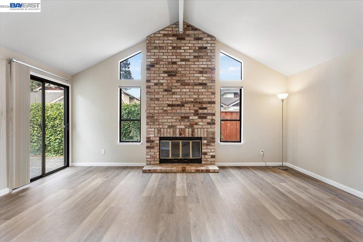 Detail Gallery Image 17 of 42 For 1135 Tiffany Lane, Pleasanton,  CA 94566 - 2 Beds | 2 Baths