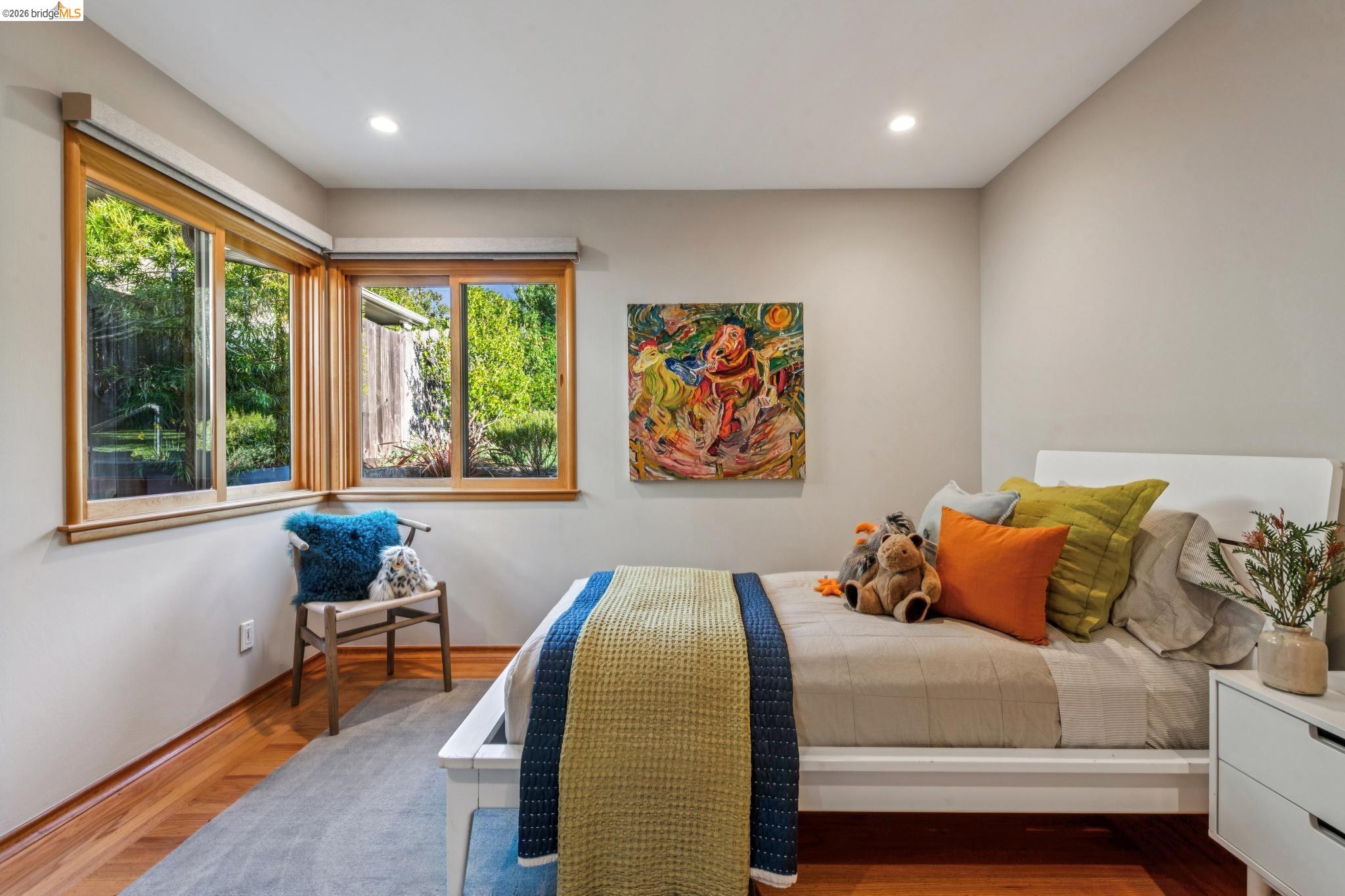 Detail Gallery Image 28 of 43 For 105 Arlington Ave, Kensington,  CA 94707 - 3 Beds | 2 Baths