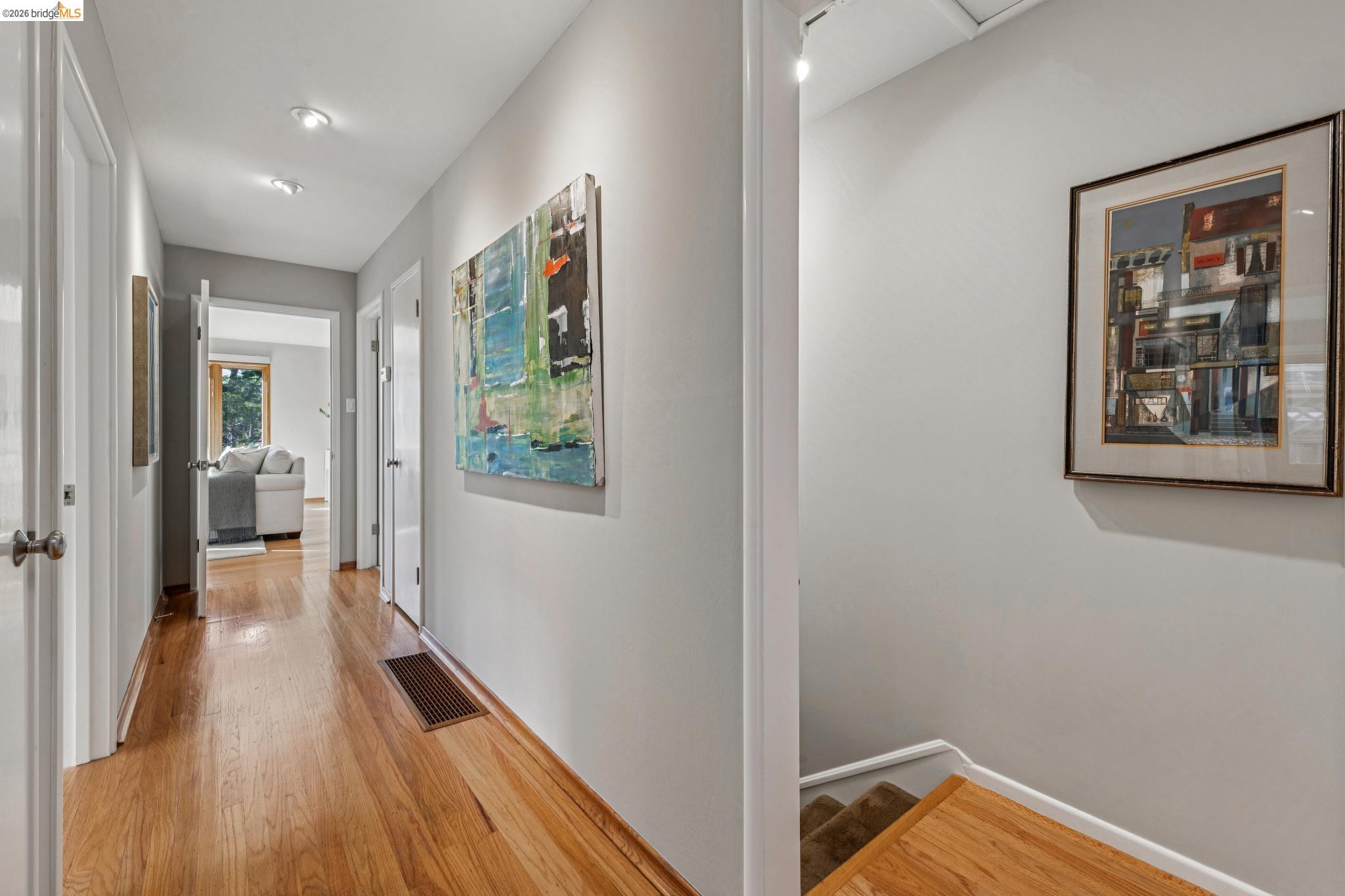 Detail Gallery Image 37 of 43 For 105 Arlington Ave, Kensington,  CA 94707 - 3 Beds | 2 Baths