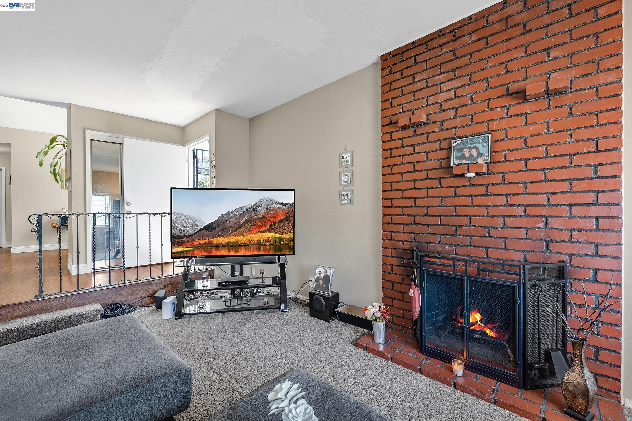 Detail Gallery Image 12 of 46 For 30236 Vanderbilt St, Hayward,  CA 94544 - – Beds | – Baths