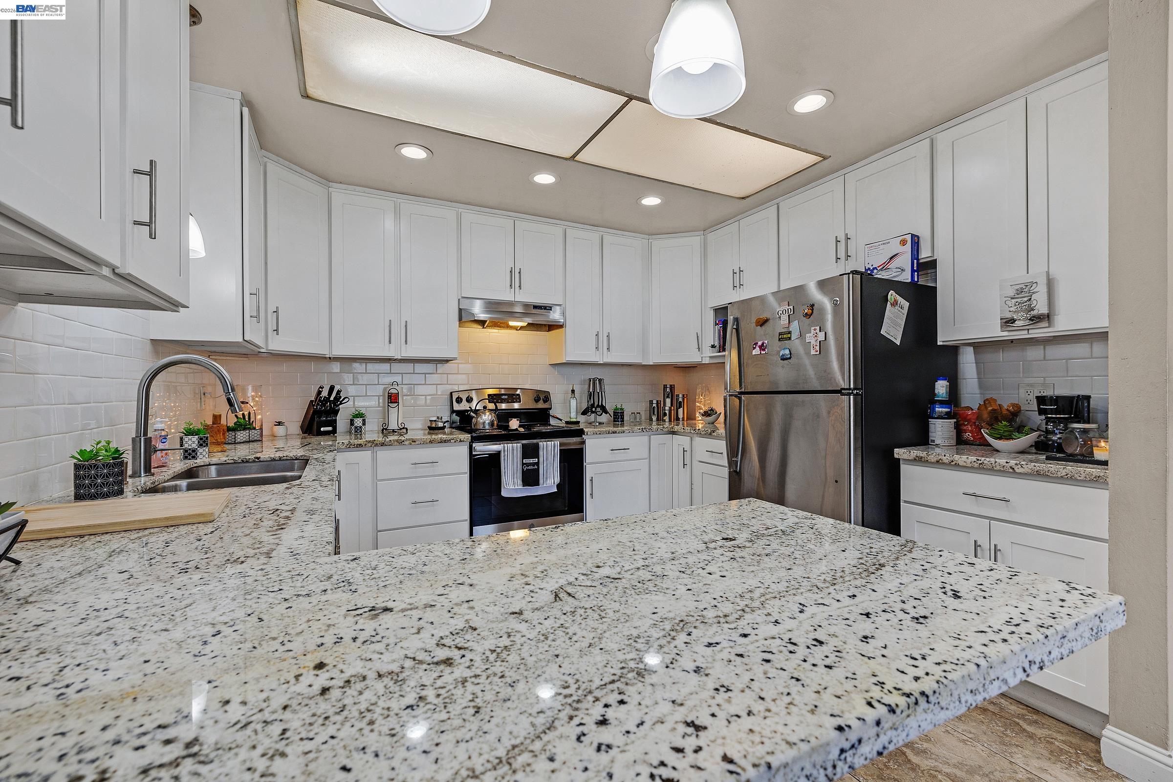 Detail Gallery Image 30 of 46 For 30236 Vanderbilt St, Hayward,  CA 94544 - – Beds | – Baths