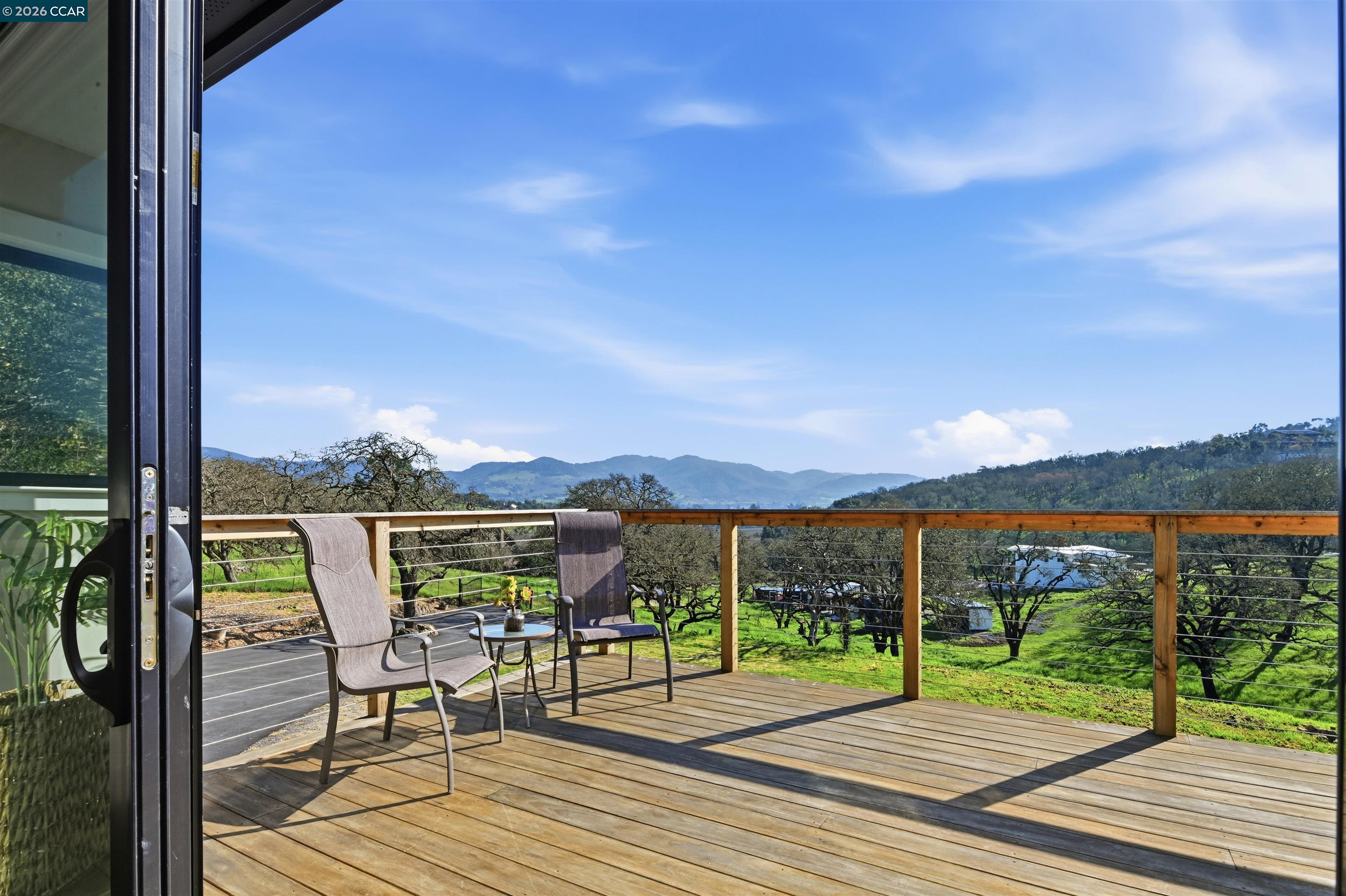 Detail Gallery Image 18 of 55 For 2087 1st Ave, Napa,  CA 94558 - 4 Beds | 2 Baths