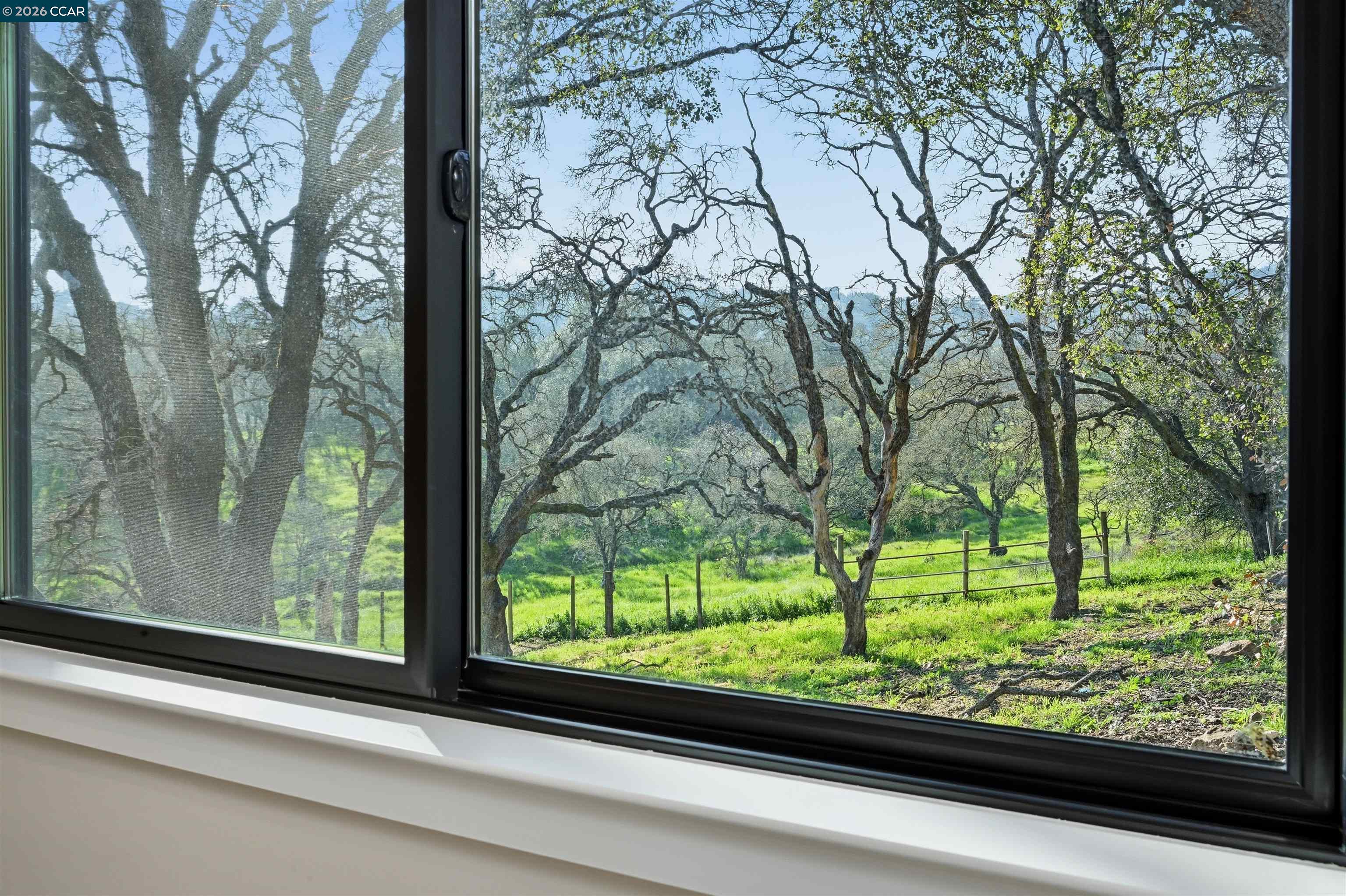 Detail Gallery Image 45 of 55 For 2087 1st Ave, Napa,  CA 94558 - 4 Beds | 2 Baths