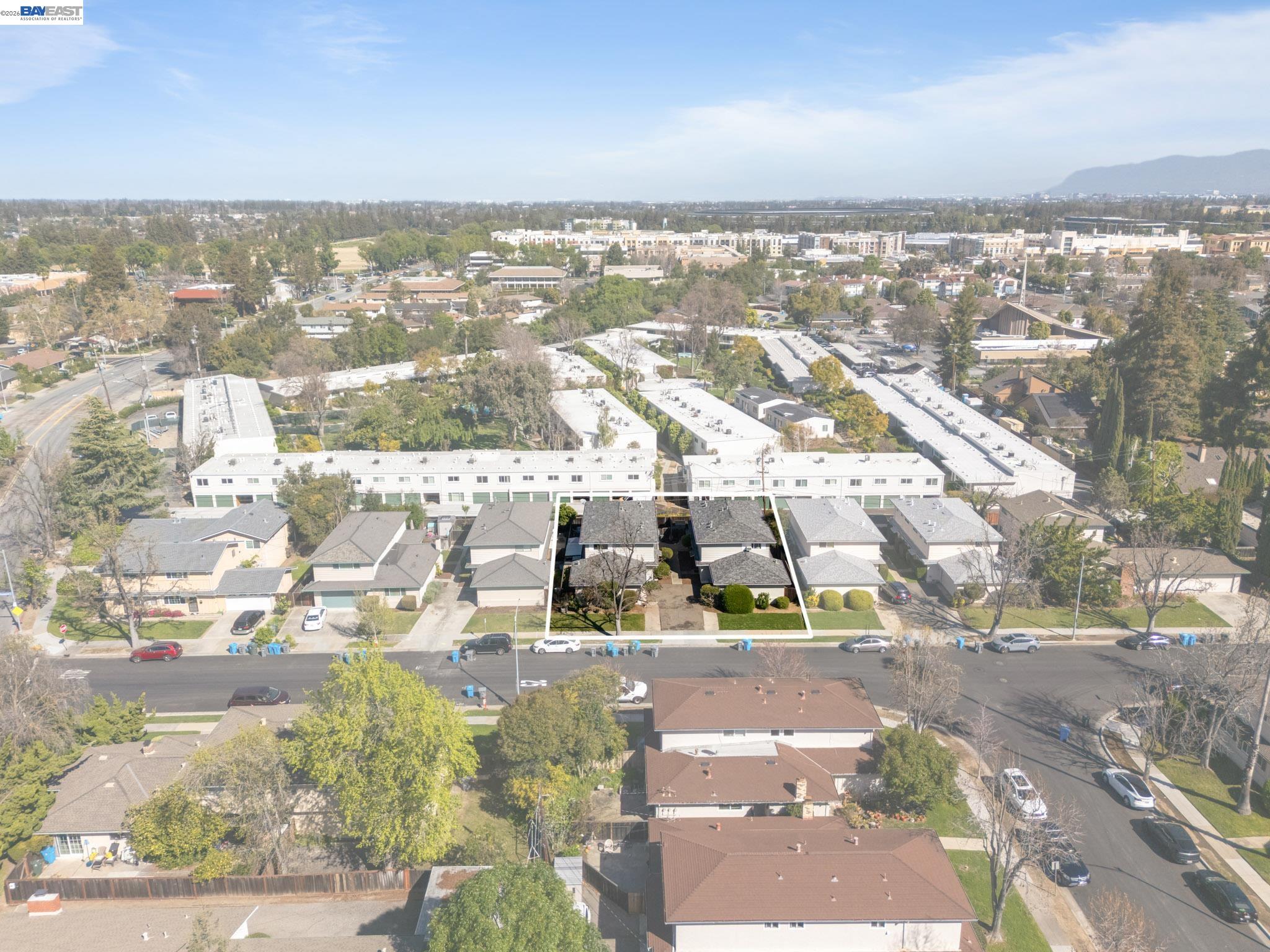 Detail Gallery Image 21 of 26 For 19423-1942 Greenwood Dr, Cupertino,  CA 95014 - – Beds | – Baths