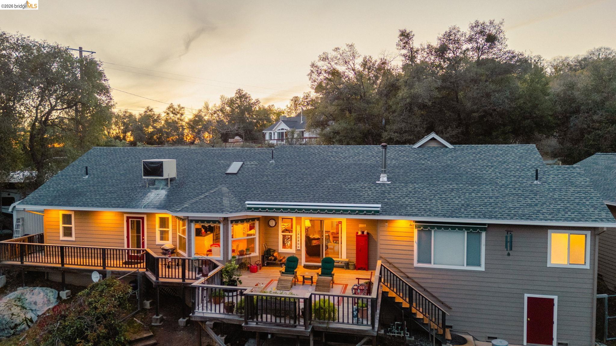 Detail Gallery Image 2 of 56 For 22295 Paseo De Los Portales Rd, Sonora,  CA 95370 - 3 Beds | 2/2 Baths