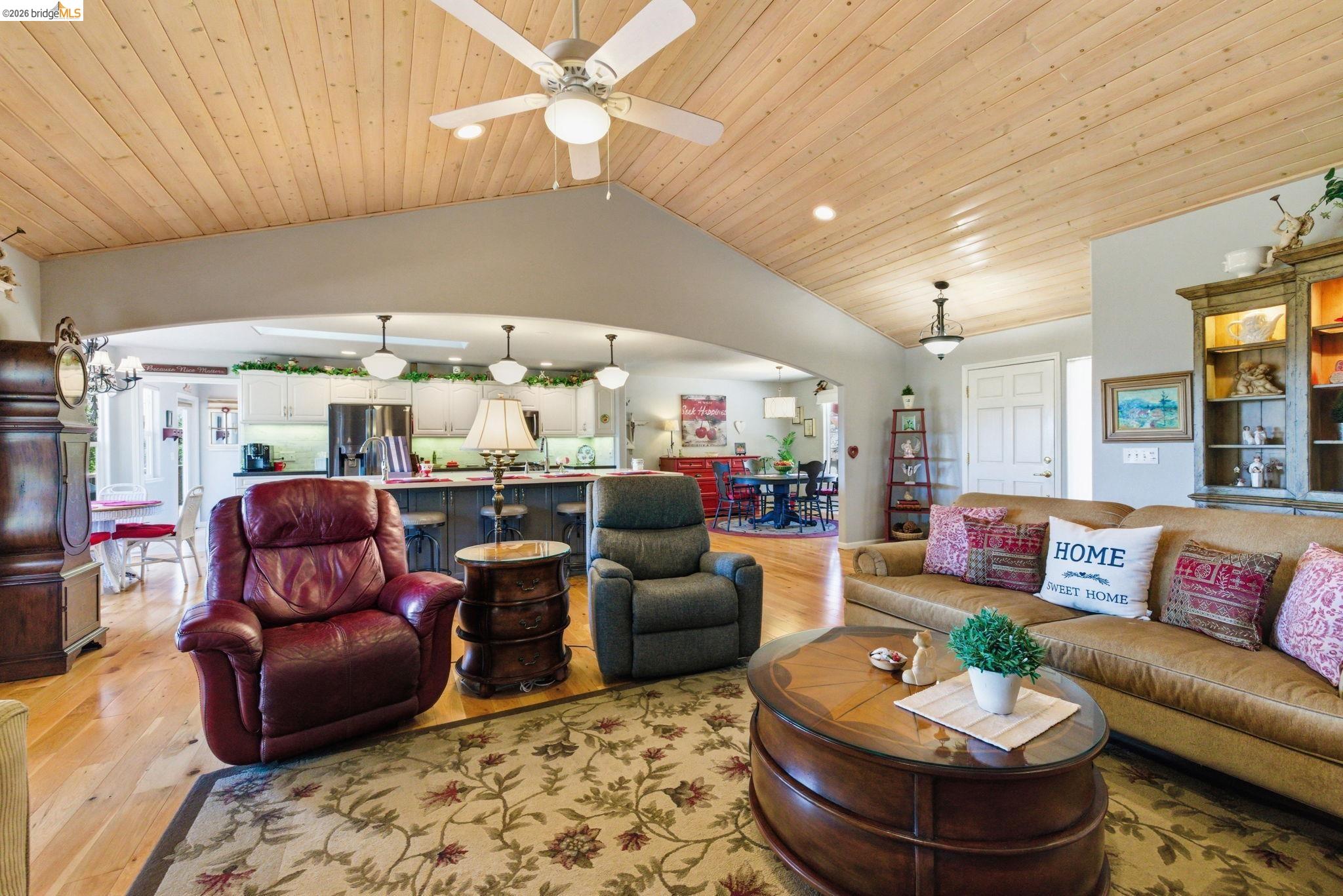 Detail Gallery Image 6 of 56 For 22295 Paseo De Los Portales Rd, Sonora,  CA 95370 - 3 Beds | 2/2 Baths