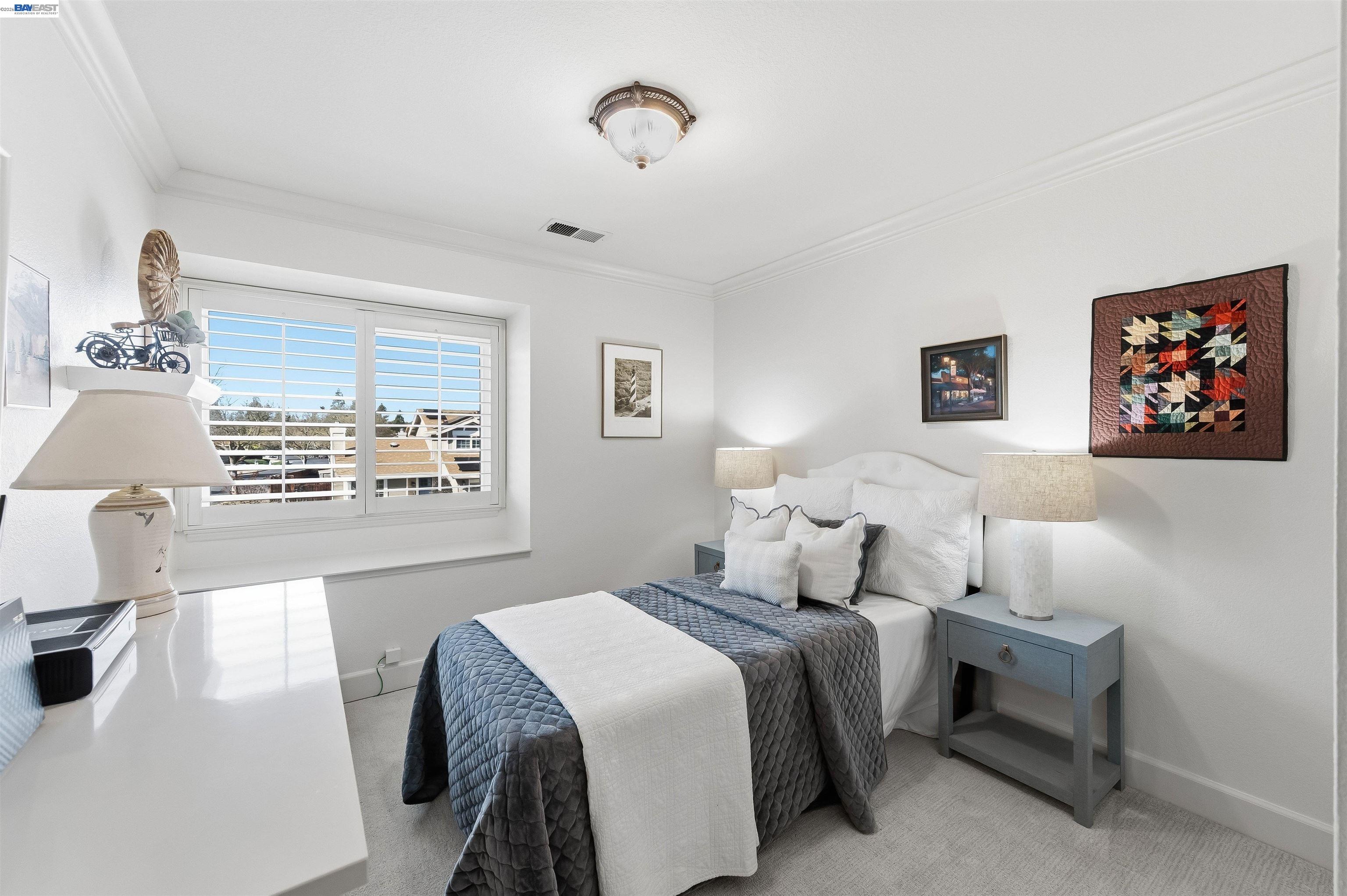 Detail Gallery Image 21 of 49 For 7358 Elmwood Cir, Pleasanton,  CA 94588 - 3 Beds | 2/1 Baths