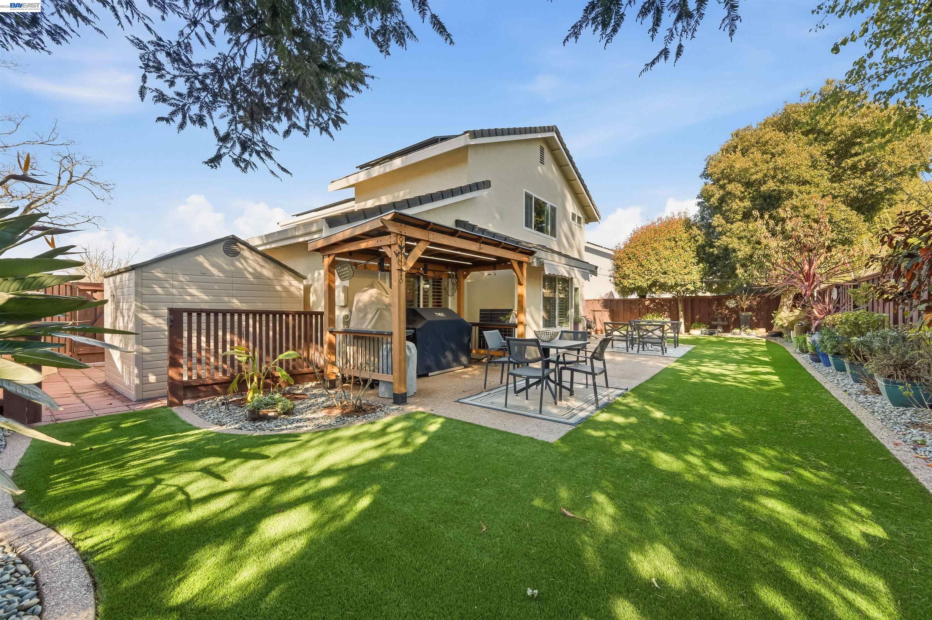 Detail Gallery Image 31 of 49 For 7358 Elmwood Cir, Pleasanton,  CA 94588 - 3 Beds | 2/1 Baths