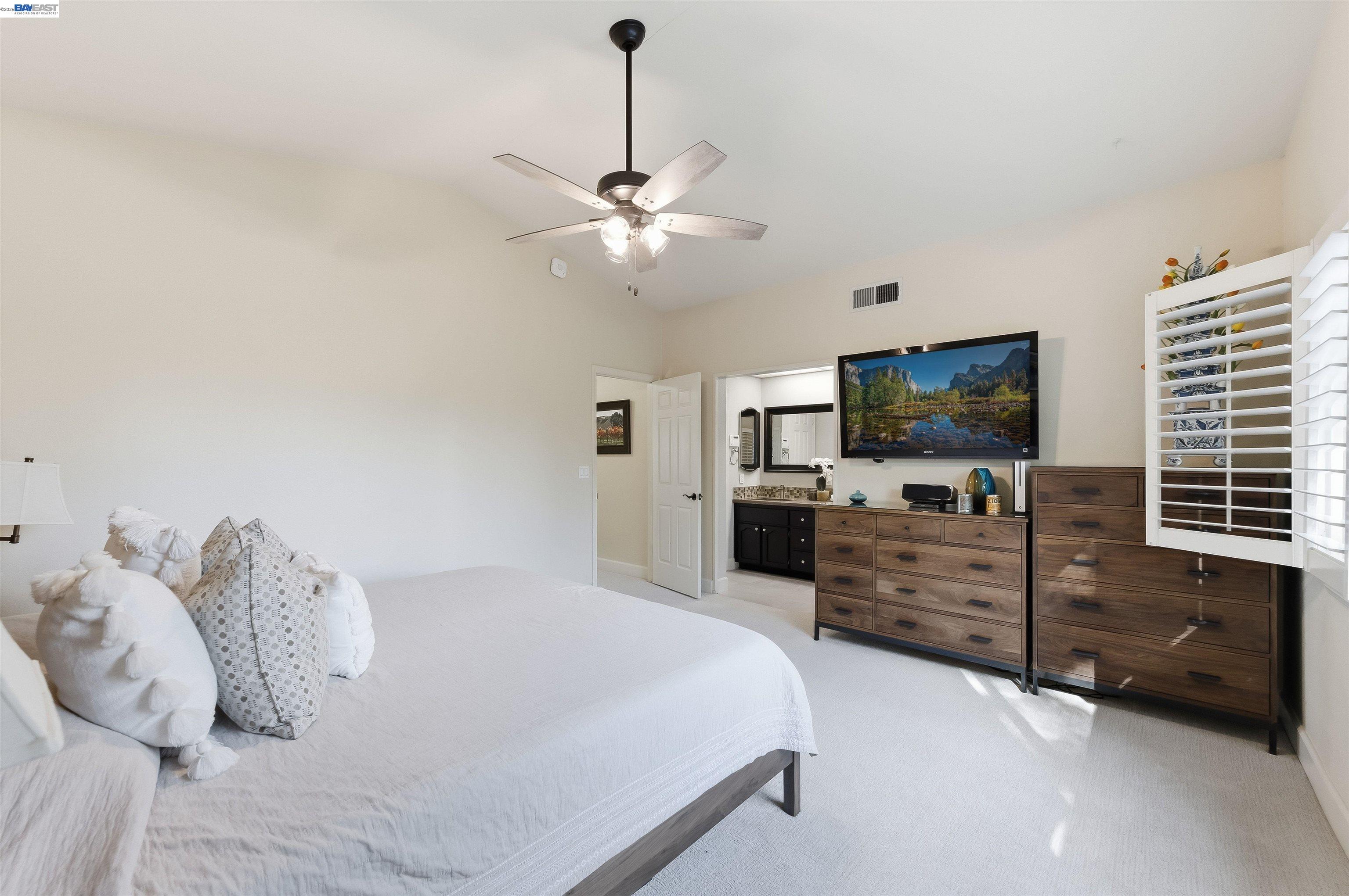 Detail Gallery Image 37 of 49 For 7358 Elmwood Cir, Pleasanton,  CA 94588 - 3 Beds | 2/1 Baths