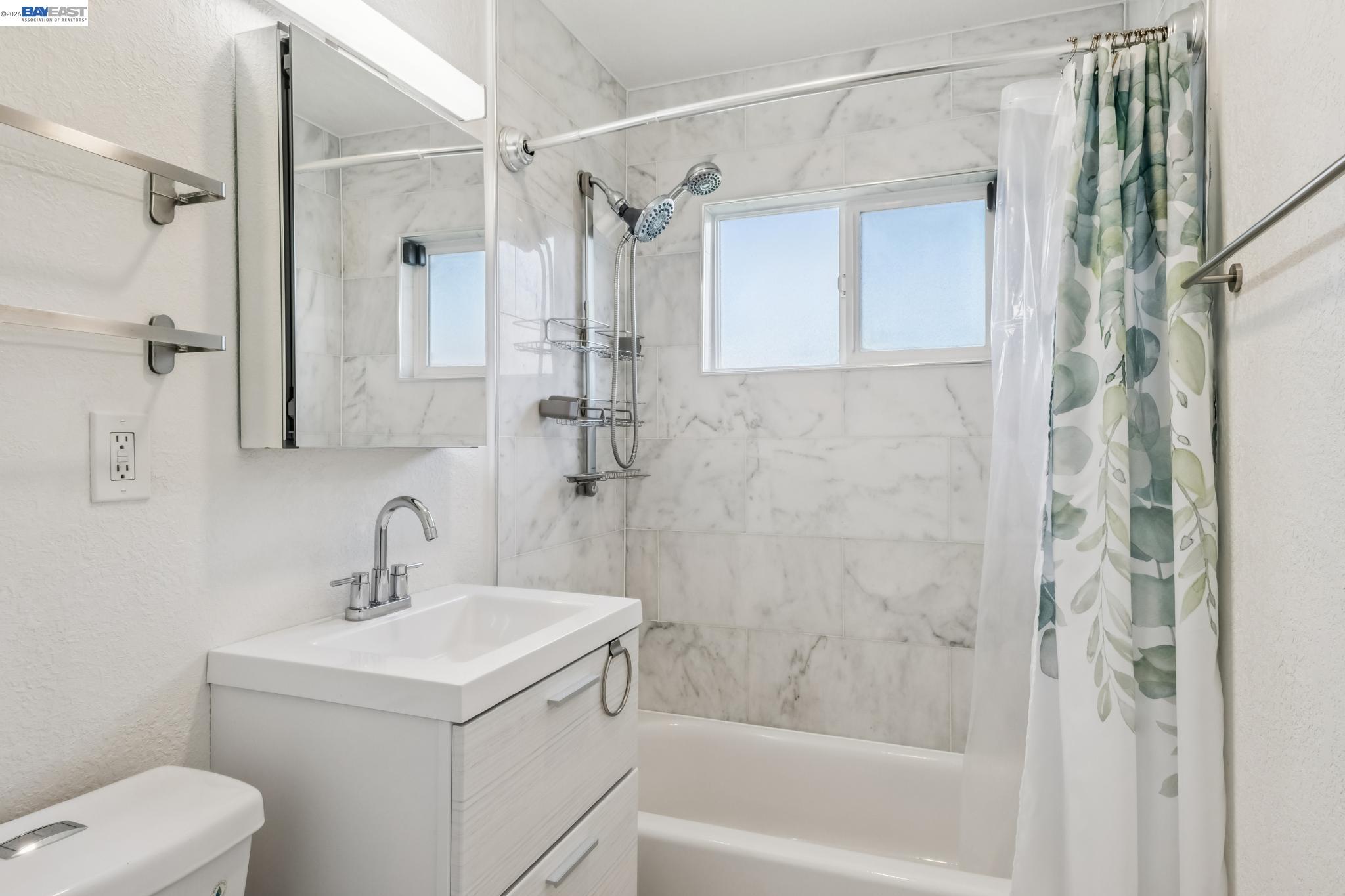 Detail Gallery Image 24 of 39 For 1321 Delwood St, Vallejo,  CA 94591 - 3 Beds | 1 Baths