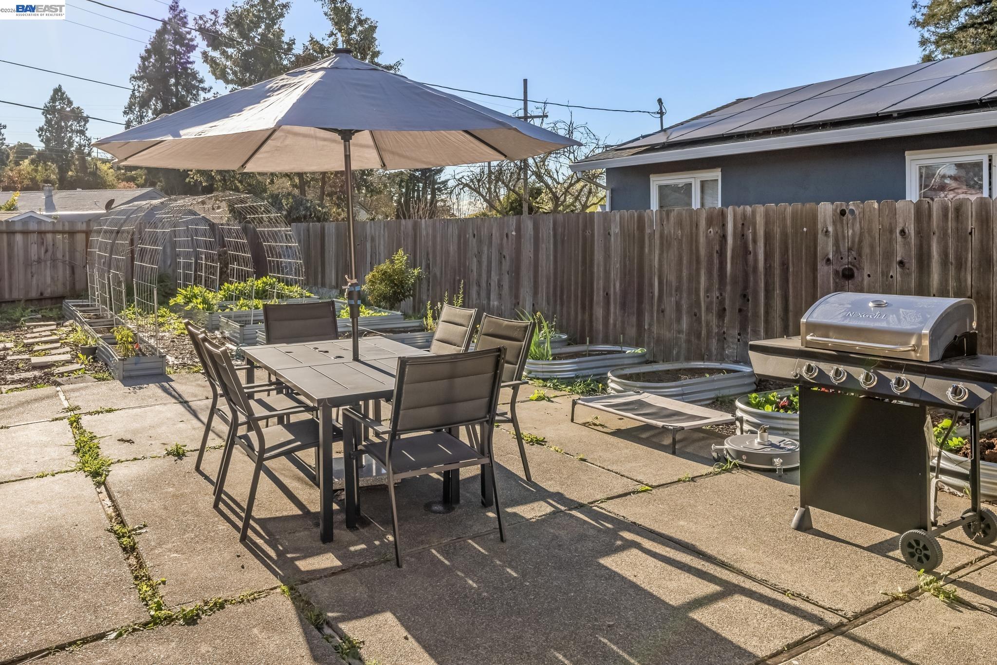 Detail Gallery Image 25 of 39 For 1321 Delwood St, Vallejo,  CA 94591 - 3 Beds | 1 Baths