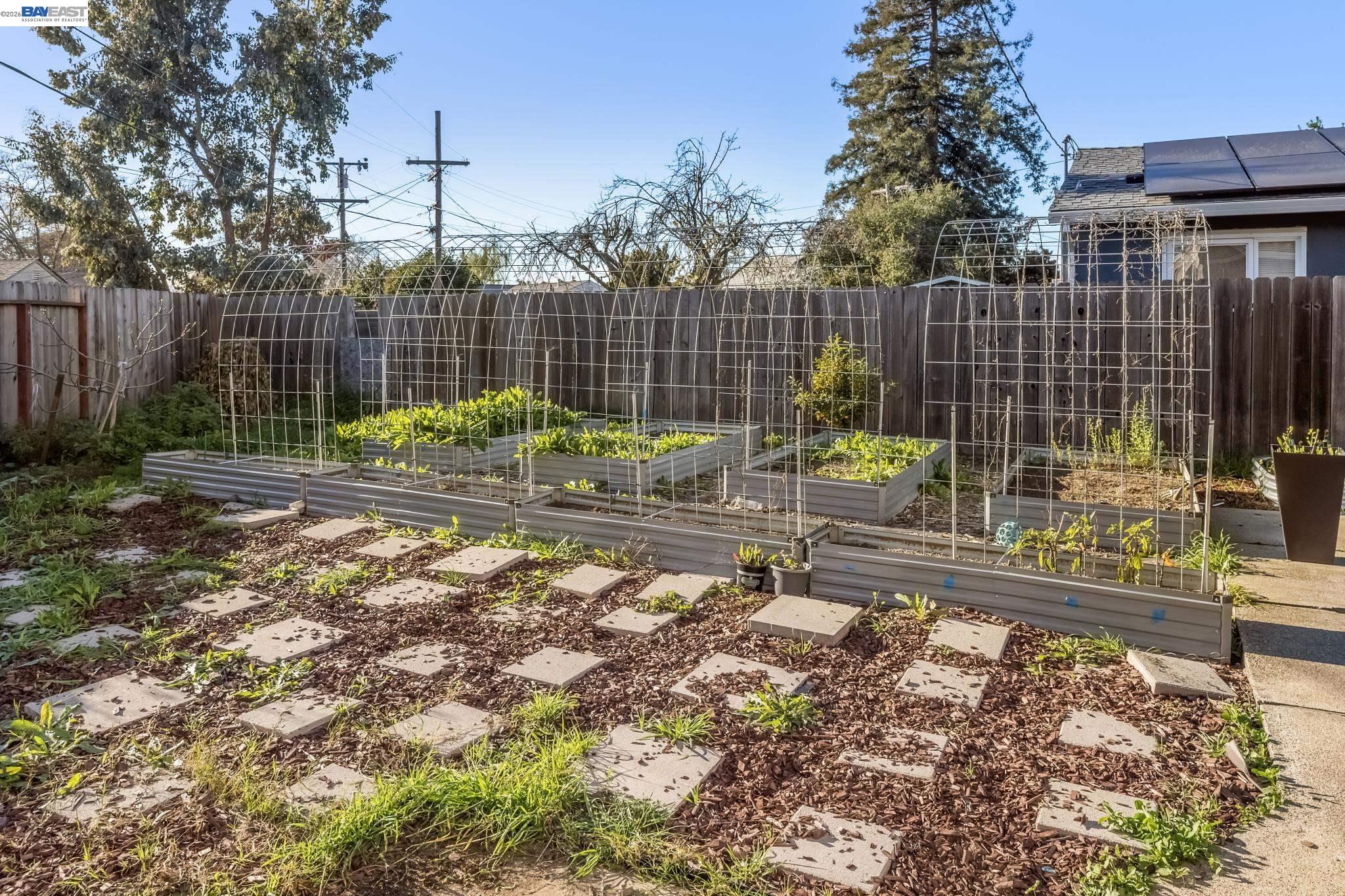 Detail Gallery Image 29 of 39 For 1321 Delwood St, Vallejo,  CA 94591 - 3 Beds | 1 Baths