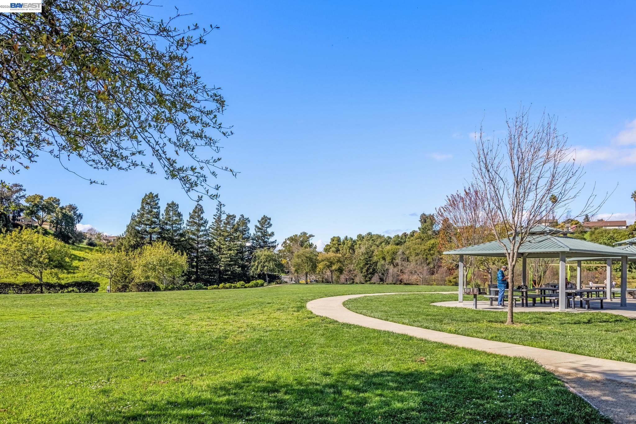 Detail Gallery Image 33 of 39 For 1321 Delwood St, Vallejo,  CA 94591 - 3 Beds | 1 Baths