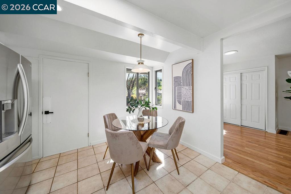 Detail Gallery Image 15 of 52 For 196 Wilkie Dr, Walnut Creek,  CA 94598 - 3 Beds | 2 Baths