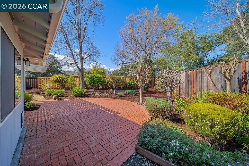 Detail Gallery Image 42 of 52 For 196 Wilkie Dr, Walnut Creek,  CA 94598 - 3 Beds | 2 Baths