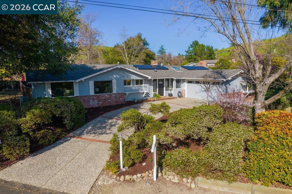 Detail Gallery Image 49 of 52 For 196 Wilkie Dr, Walnut Creek,  CA 94598 - 3 Beds | 2 Baths