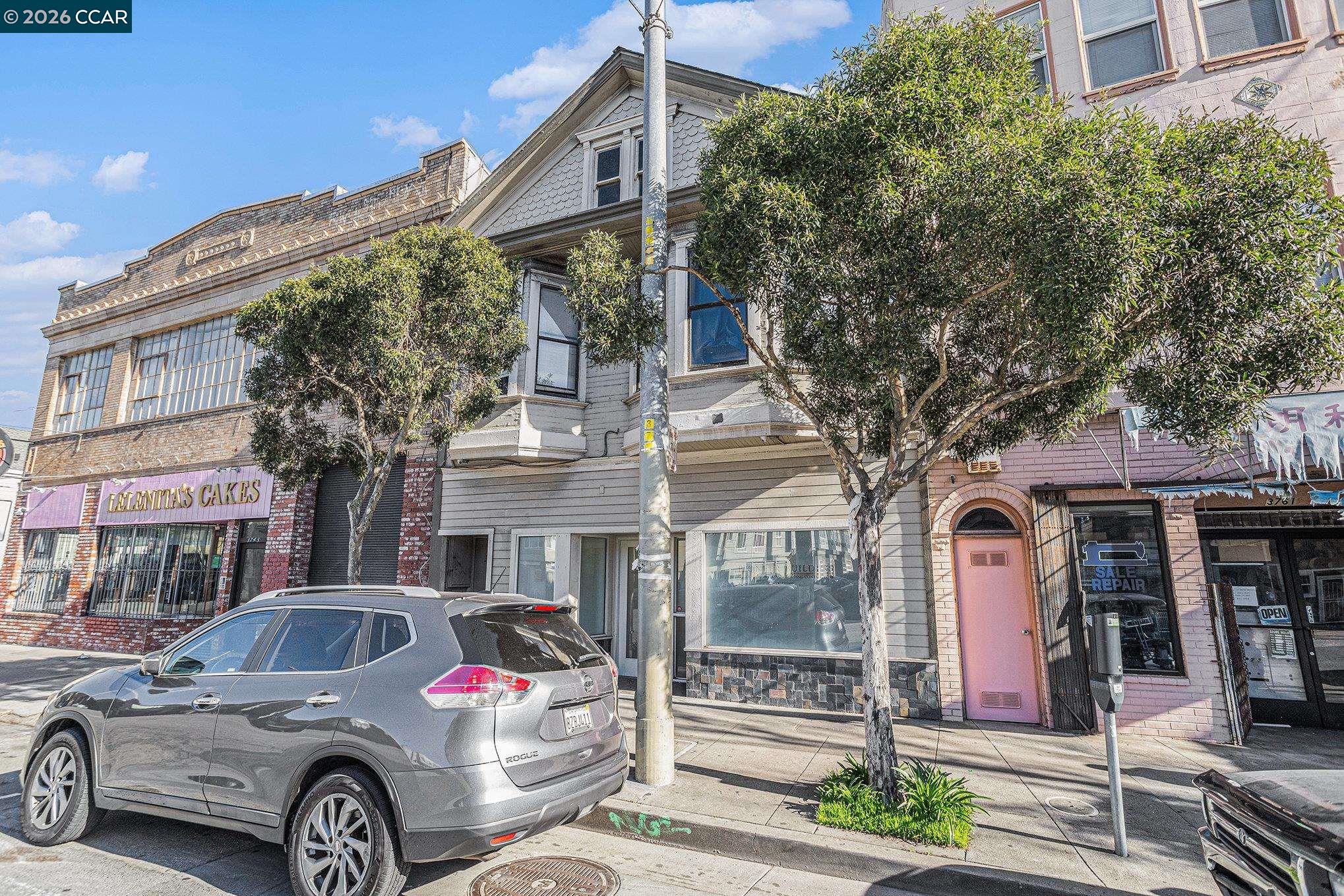 Detail Gallery Image 2 of 31 For 3755-3759 Mission St, San Francisco,  CA 94110 - – Beds | – Baths