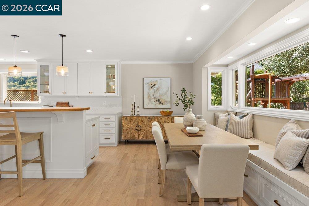 Detail Gallery Image 13 of 43 For 7 Whitehall Dr, Orinda,  CA 94563 - 3 Beds | 2 Baths