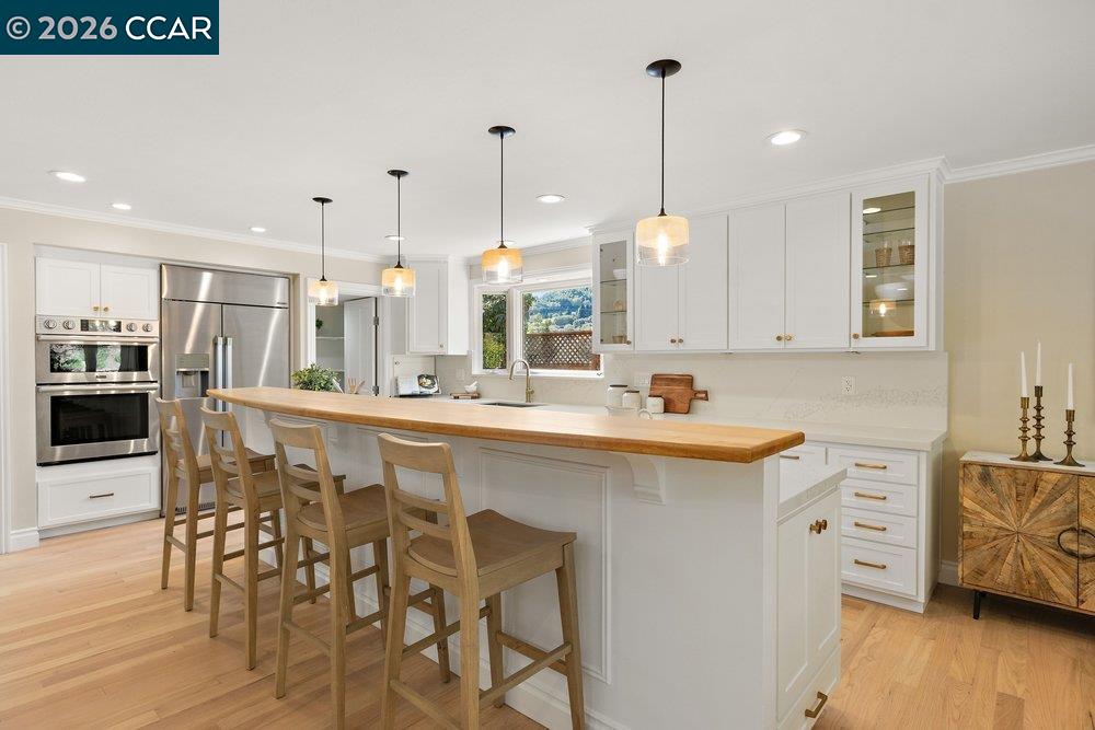 Detail Gallery Image 14 of 43 For 7 Whitehall Dr, Orinda,  CA 94563 - 3 Beds | 2 Baths