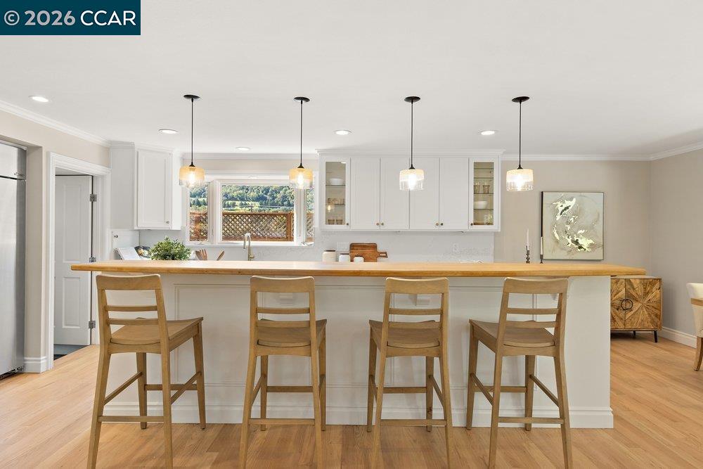 Detail Gallery Image 16 of 43 For 7 Whitehall Dr, Orinda,  CA 94563 - 3 Beds | 2 Baths