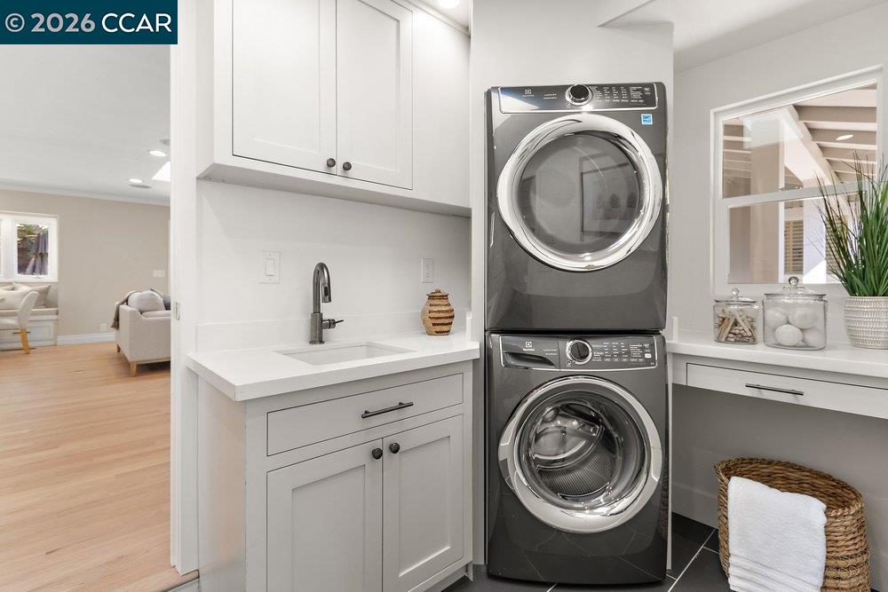 Detail Gallery Image 20 of 43 For 7 Whitehall Dr, Orinda,  CA 94563 - 3 Beds | 2 Baths