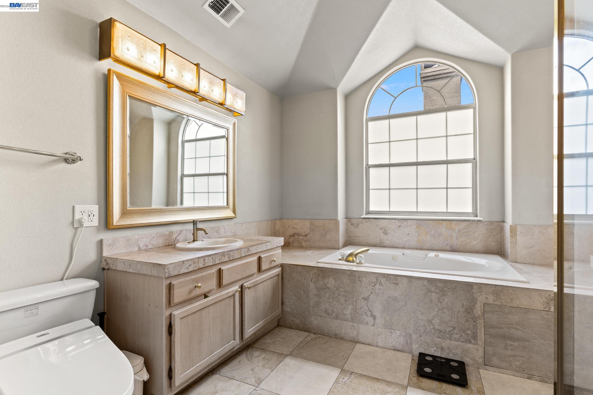 Detail Gallery Image 28 of 36 For 283 Esther Ave, Campbell,  CA 95008-1202 - 3 Beds | 3 Baths