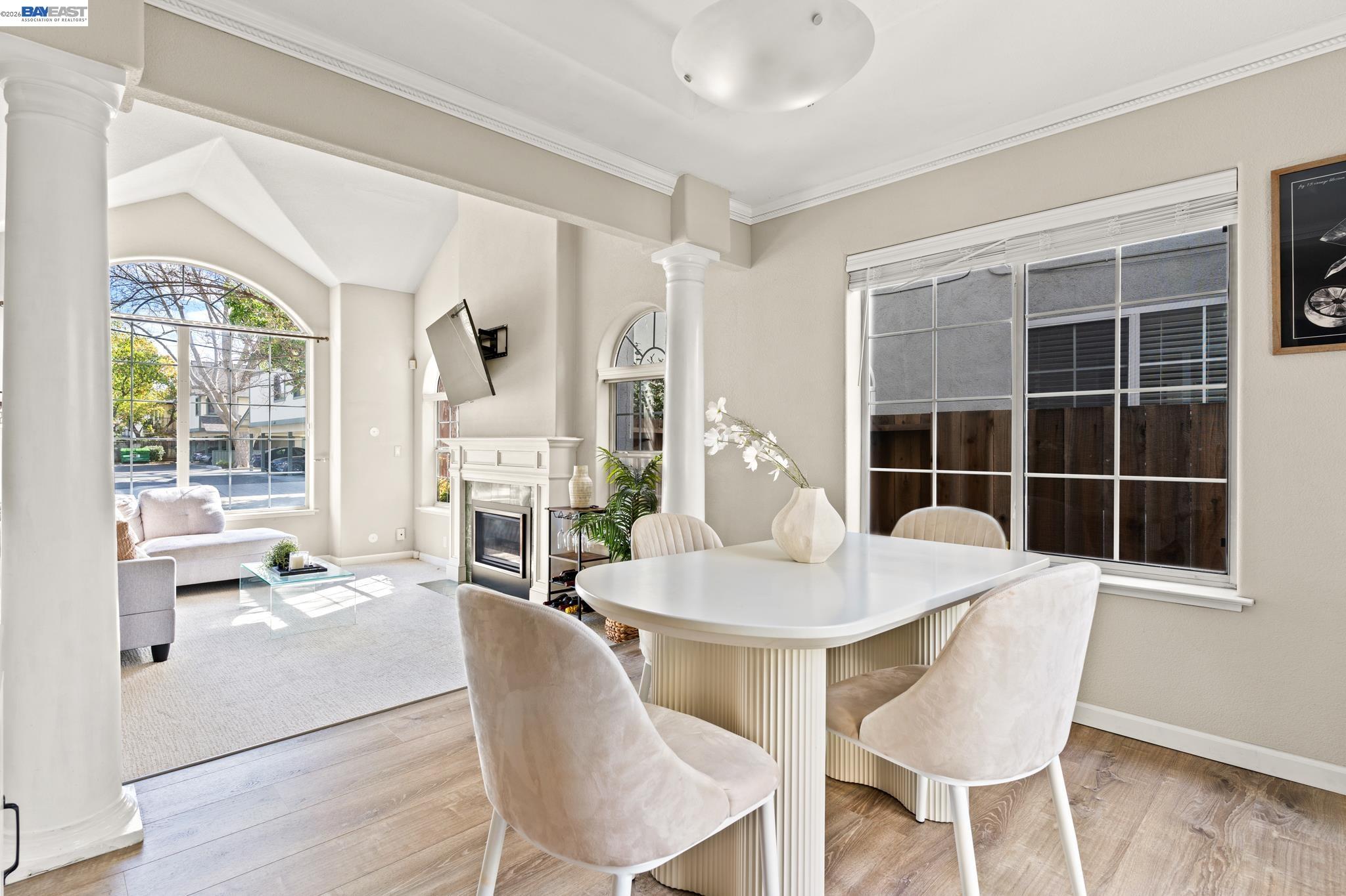 Detail Gallery Image 10 of 36 For 283 Esther Ave, Campbell,  CA 95008-1202 - 3 Beds | 3 Baths