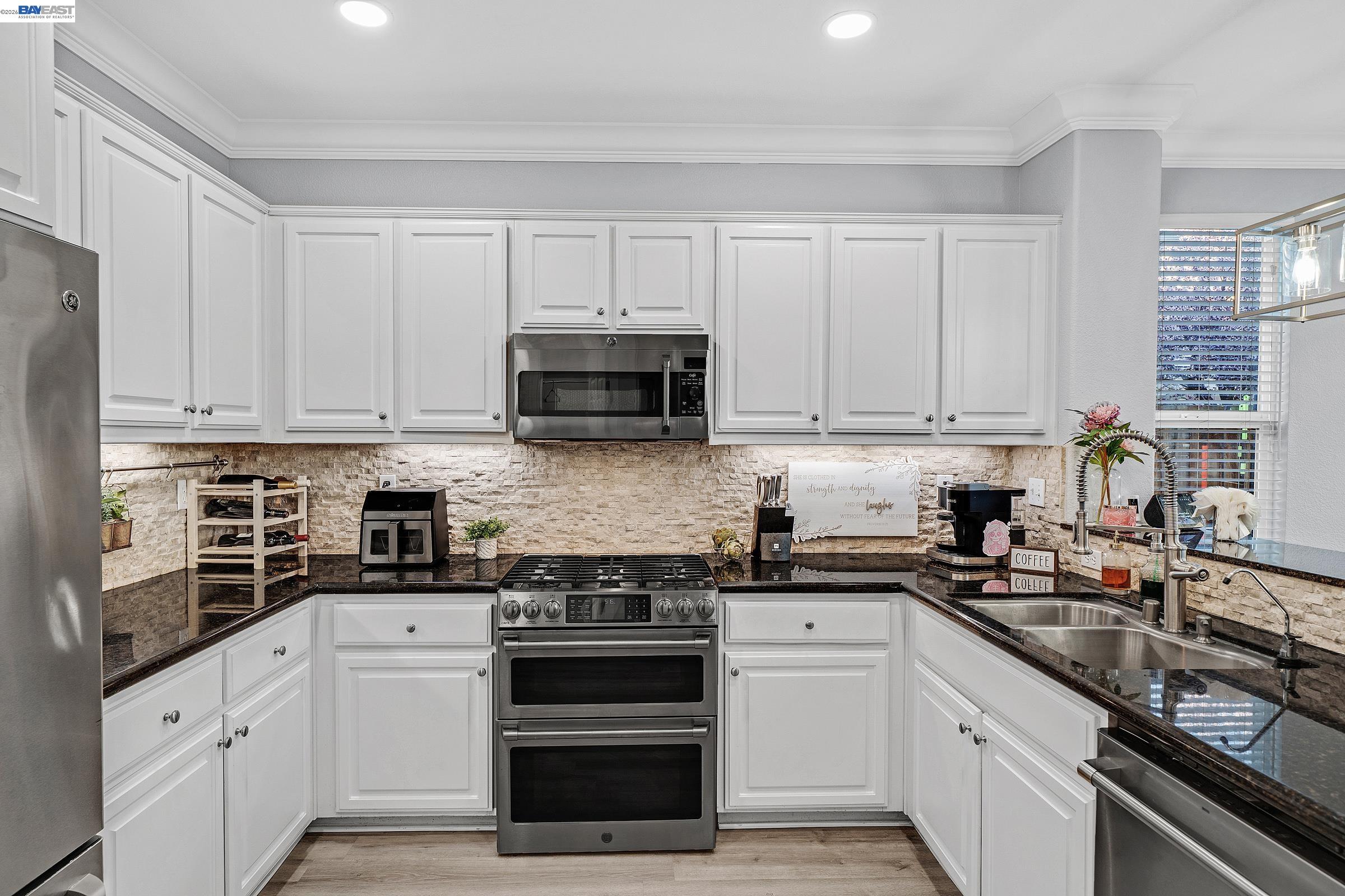 Detail Gallery Image 12 of 38 For 2608 Intrigue Ln, Brentwood,  CA 94513 - 3 Beds | 2 Baths