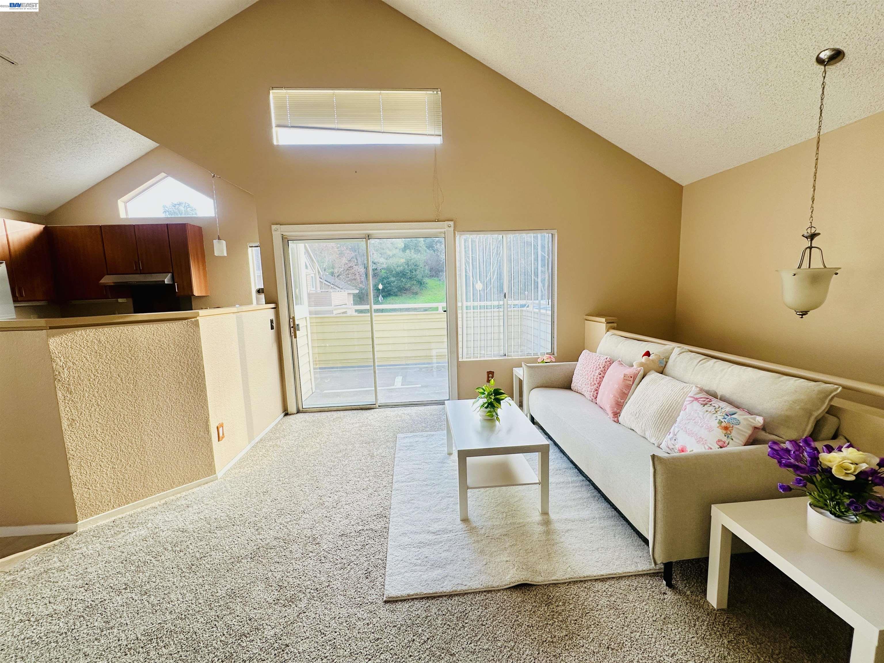 Photo #5: 41125696 Listing: Photo #5