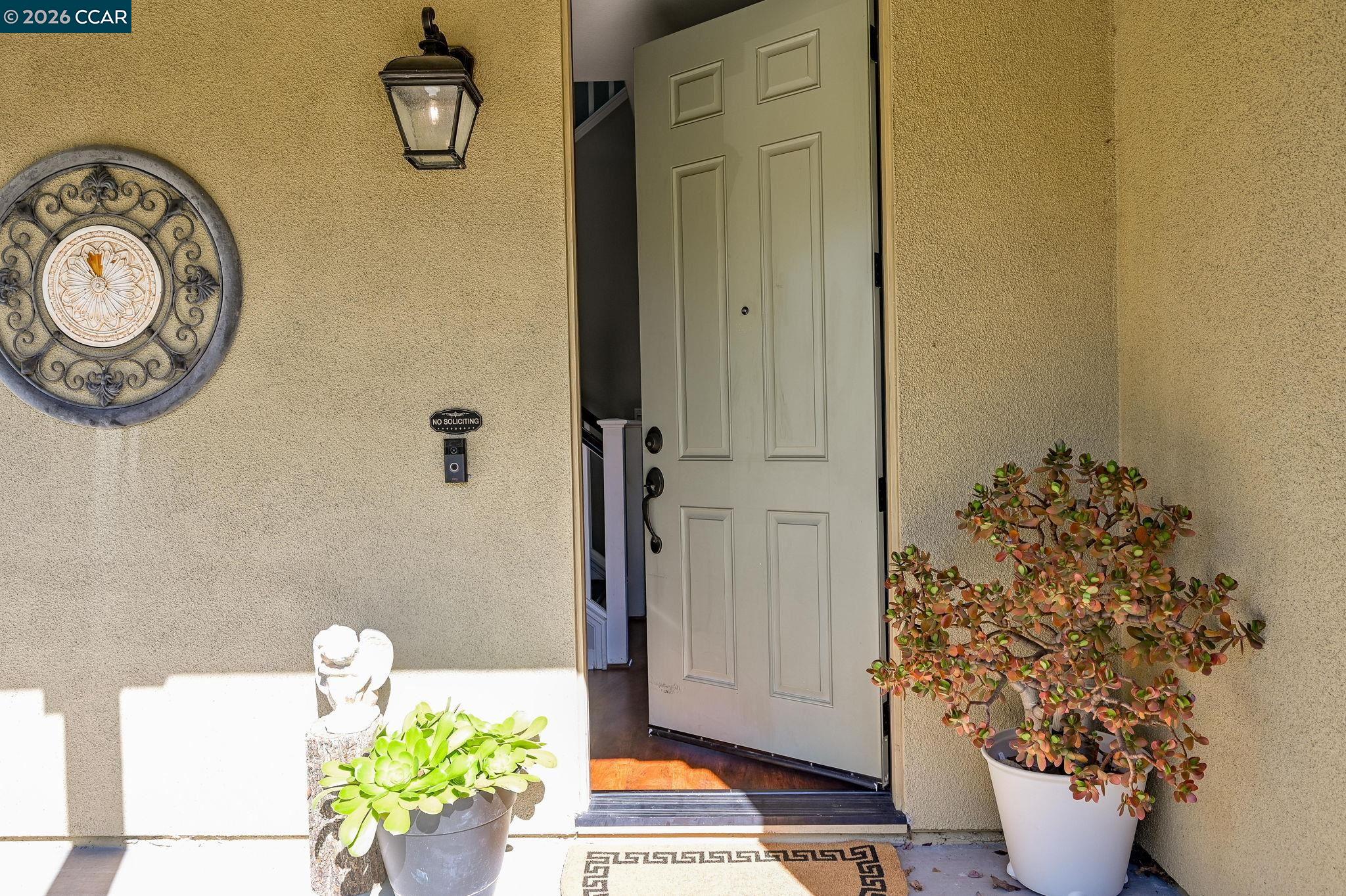 Detail Gallery Image 5 of 41 For 130 Savona Way, Bay Point,  CA 94565 - 4 Beds | 2/1 Baths