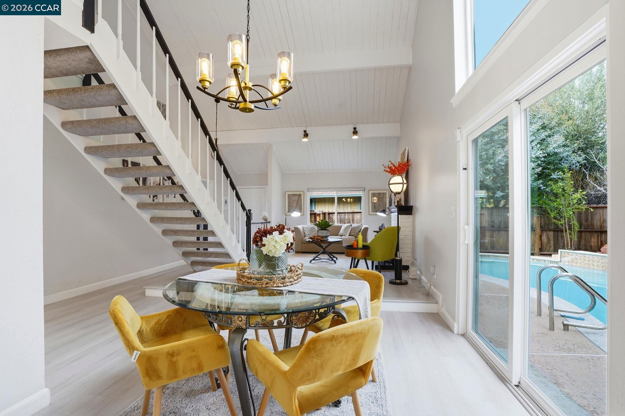 Detail Gallery Image 7 of 59 For 5537 Pamplona Ct, Concord,  CA 94521 - 4 Beds | 2/1 Baths