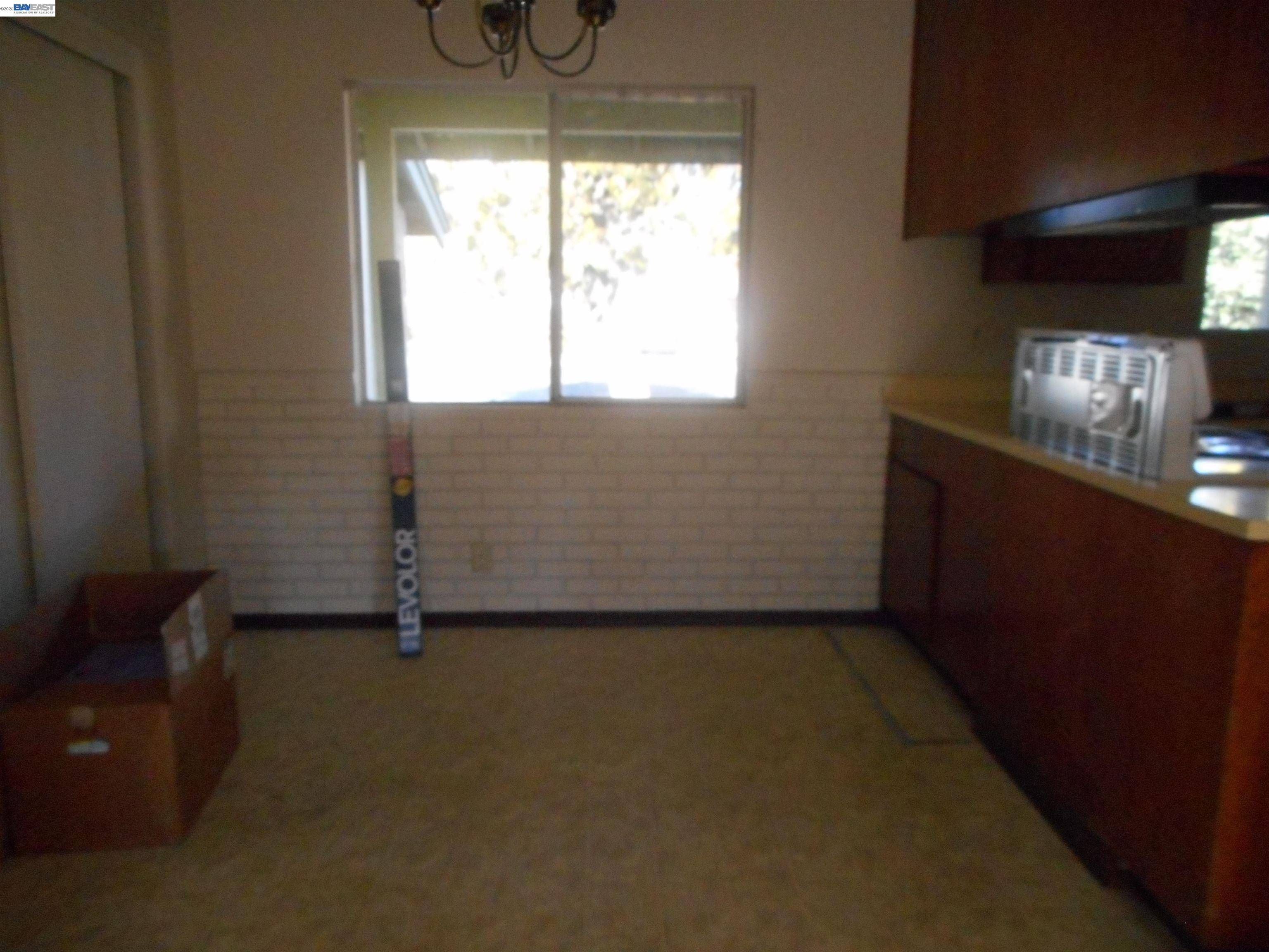 Detail Gallery Image 4 of 9 For 2814 Chamier Place, Fremont,  CA 94555 - 4 Beds | 2 Baths