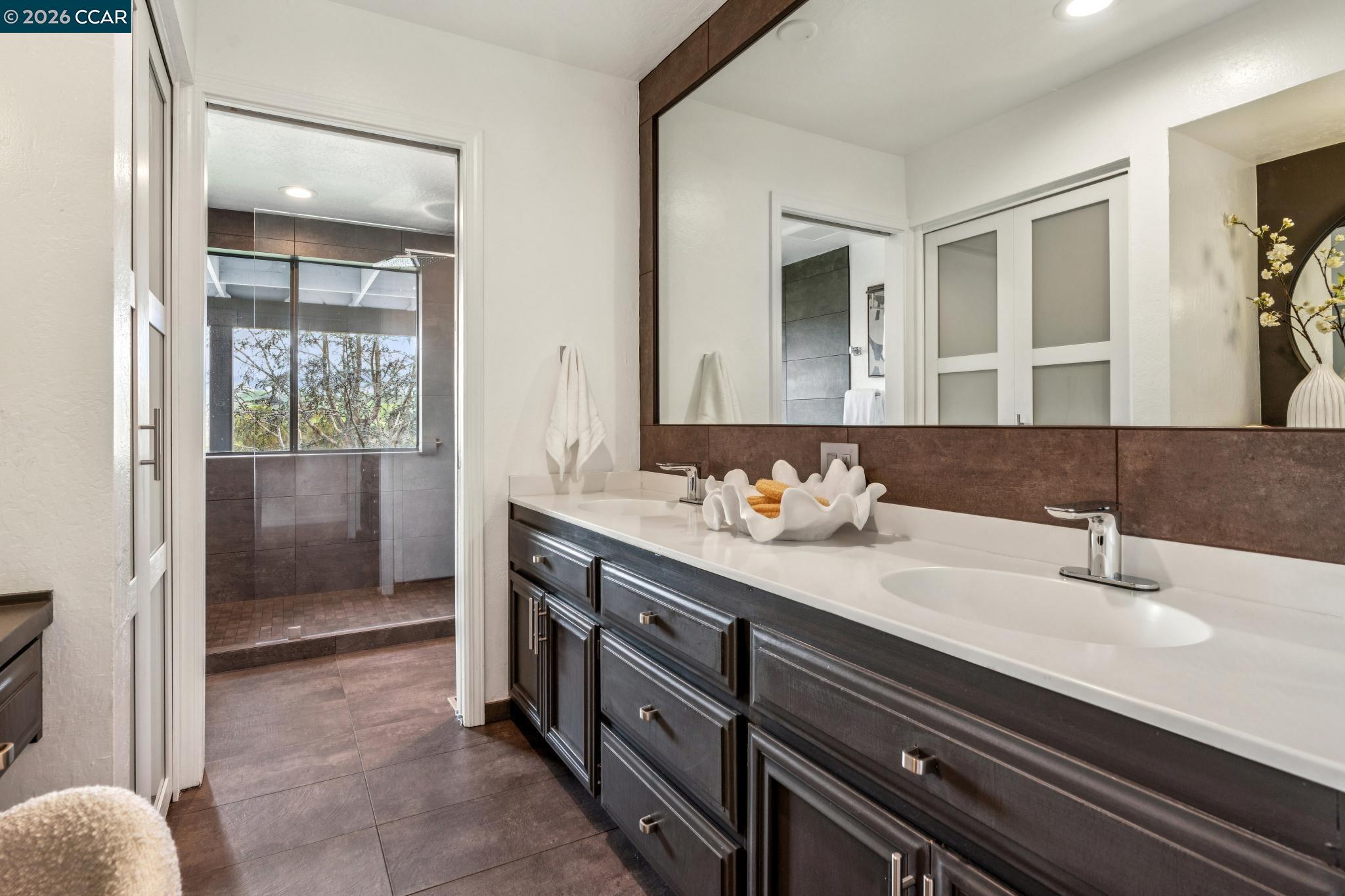 Detail Gallery Image 34 of 51 For 154 Rudgear Drive, Walnut Creek,  CA 94596 - 4 Beds | 2/1 Baths