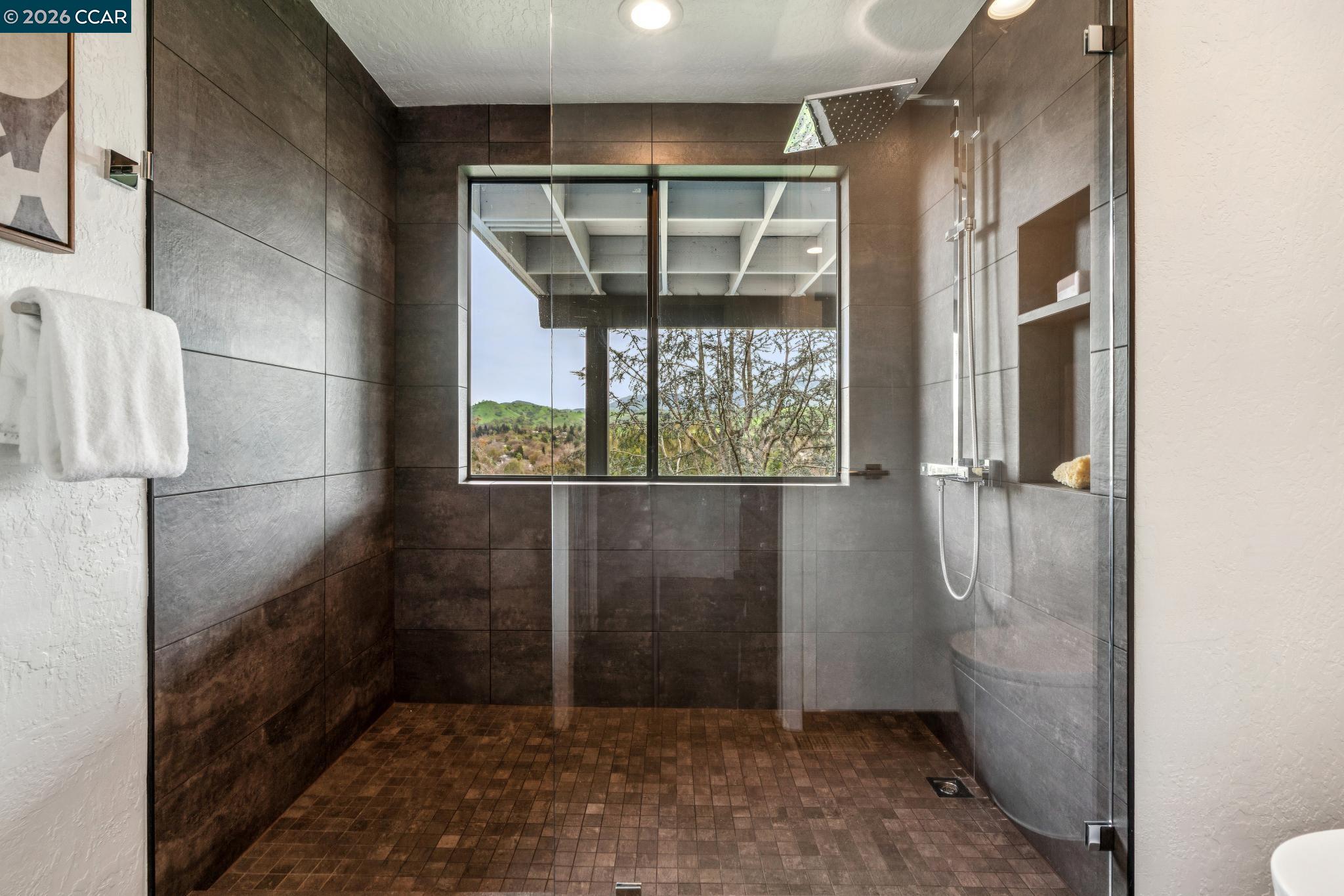 Detail Gallery Image 35 of 51 For 154 Rudgear Drive, Walnut Creek,  CA 94596 - 4 Beds | 2/1 Baths