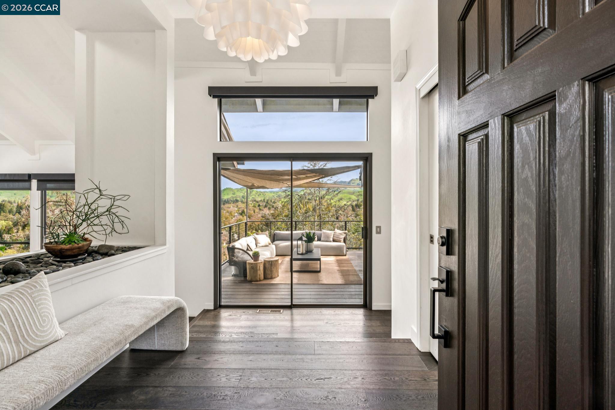 Detail Gallery Image 5 of 51 For 154 Rudgear Drive, Walnut Creek,  CA 94596 - 4 Beds | 2/1 Baths