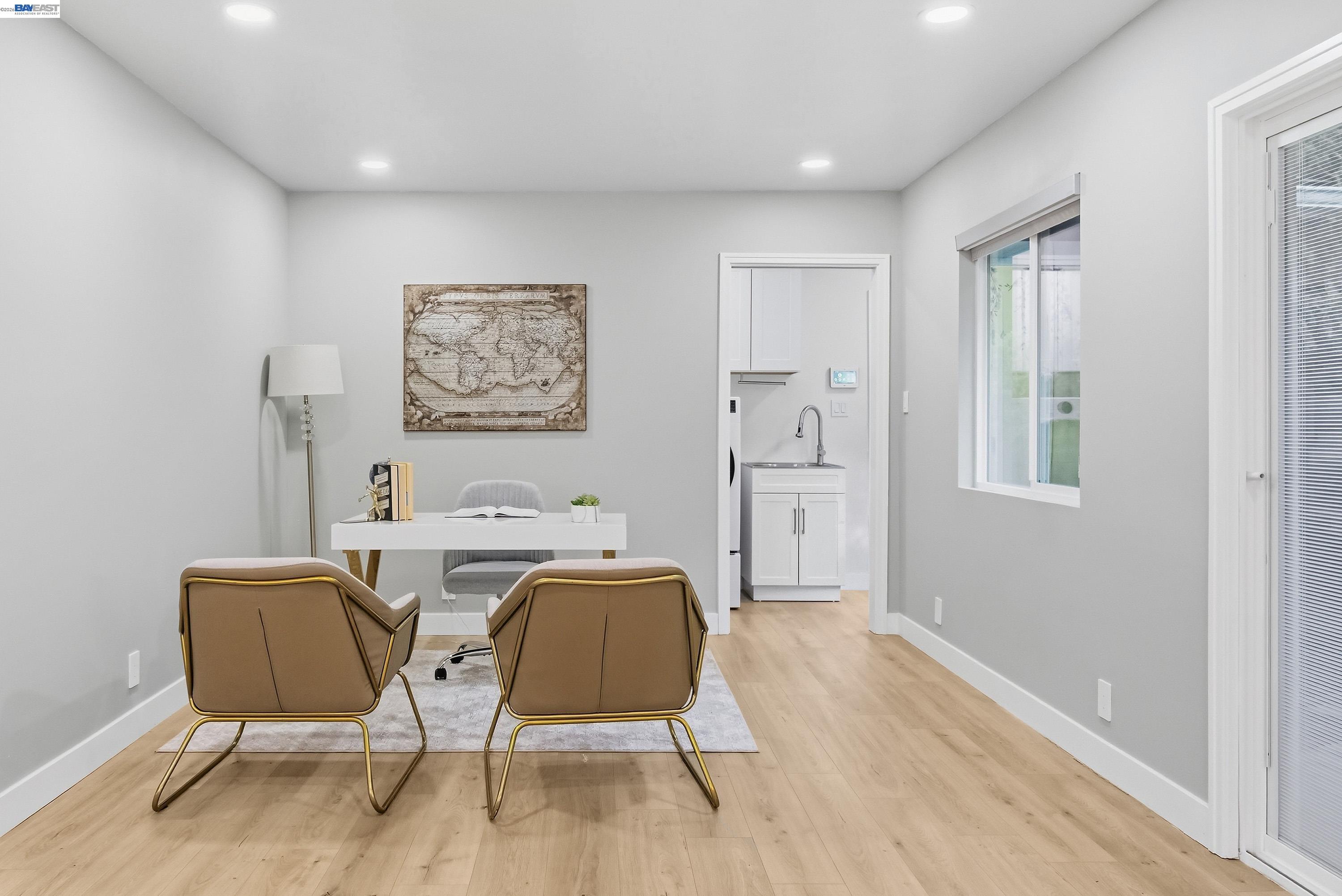 Detail Gallery Image 13 of 44 For 275 Orchard Rd, Orinda,  CA 94563 - 3 Beds | 2/1 Baths