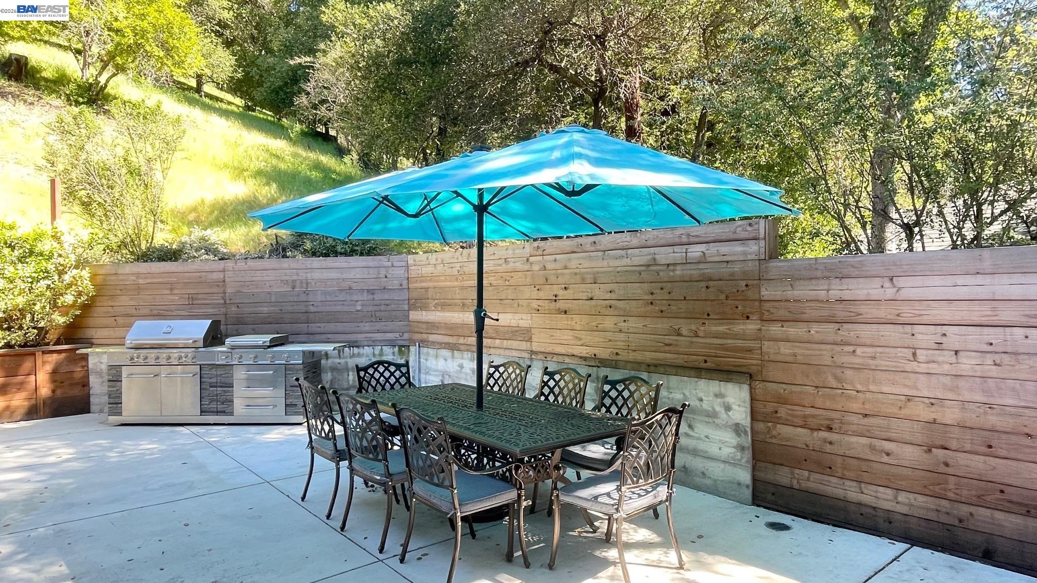 Detail Gallery Image 31 of 44 For 275 Orchard Rd, Orinda,  CA 94563 - 3 Beds | 2/1 Baths