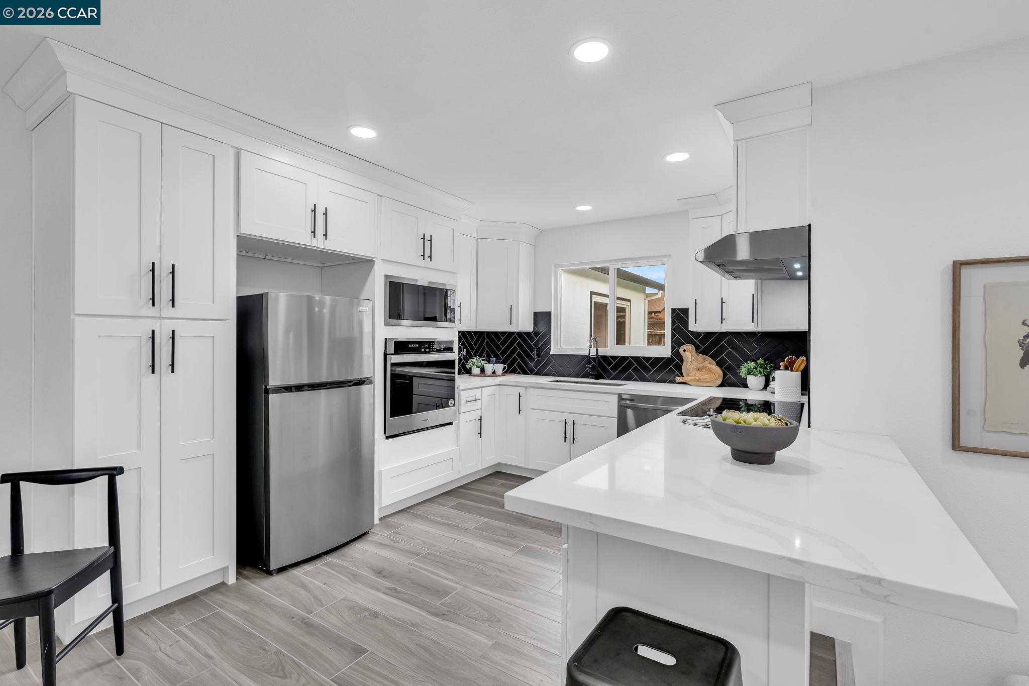 Detail Gallery Image 20 of 59 For 1548 Dianda Dr, Concord,  CA 94521 - 4 Beds | 2 Baths