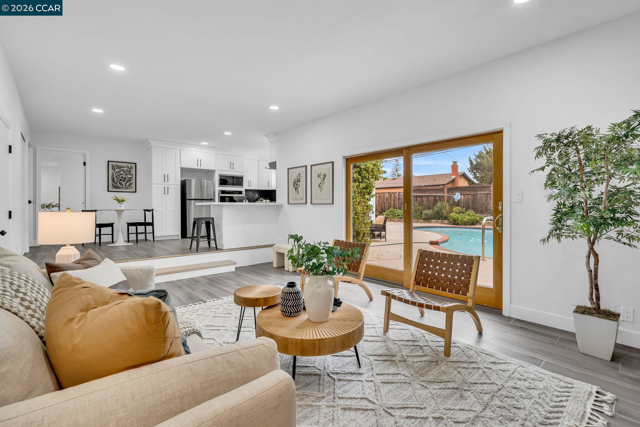 Detail Gallery Image 29 of 59 For 1548 Dianda Dr, Concord,  CA 94521 - 4 Beds | 2 Baths