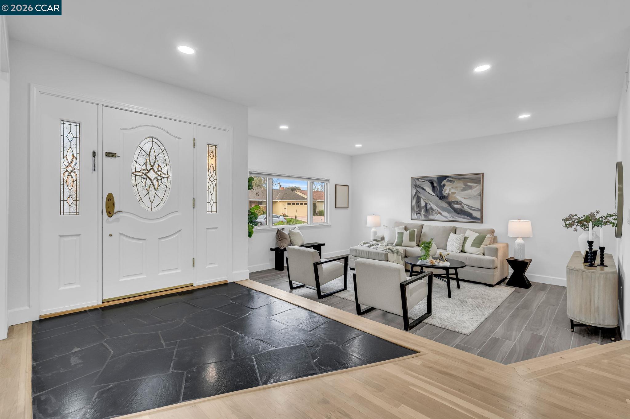 Detail Gallery Image 8 of 59 For 1548 Dianda Dr, Concord,  CA 94521 - 4 Beds | 2 Baths