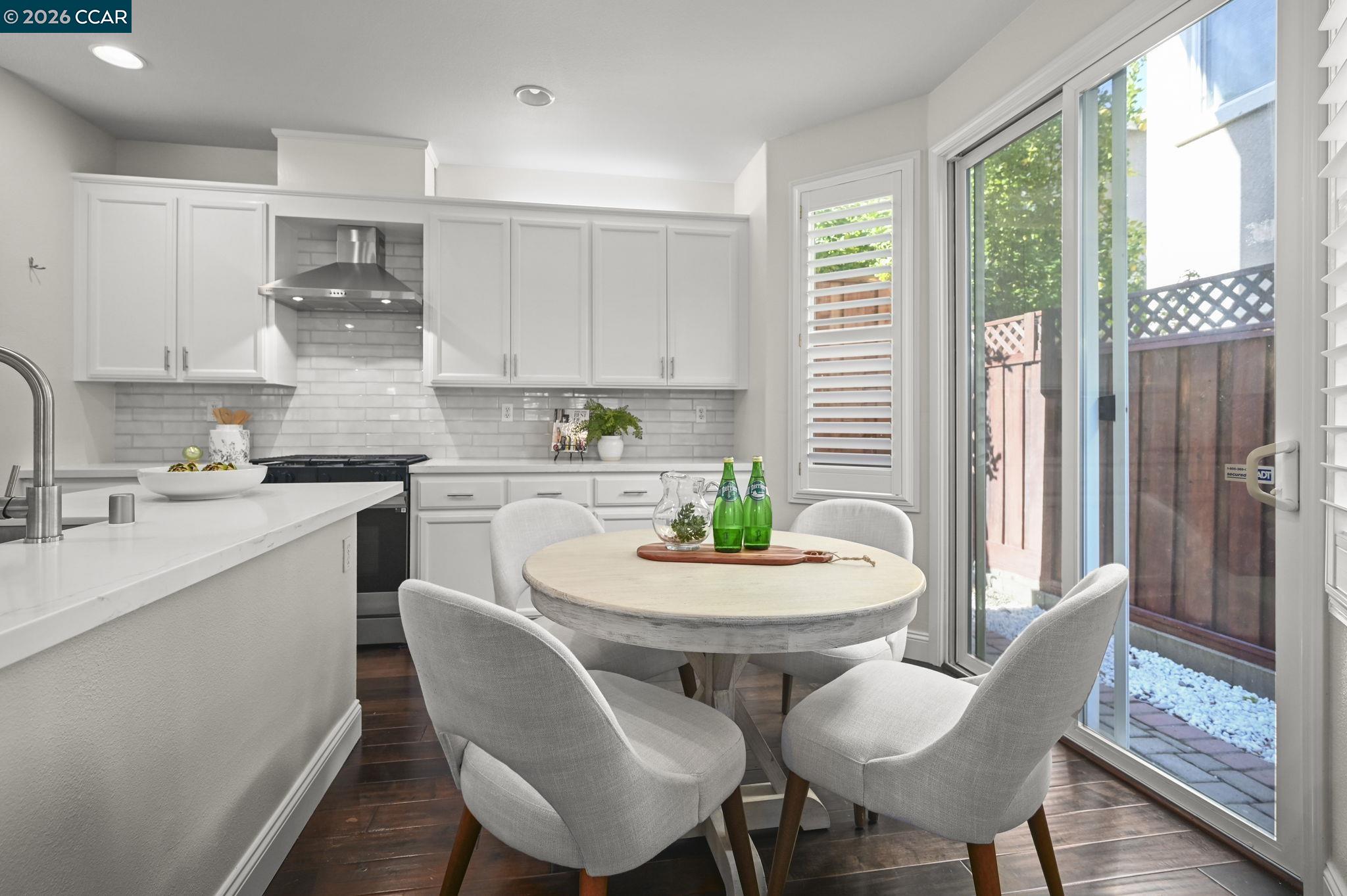 Detail Gallery Image 11 of 30 For 16 Poppy Hills Lane, San Ramon,  CA 94583 - 3 Beds | 2/1 Baths