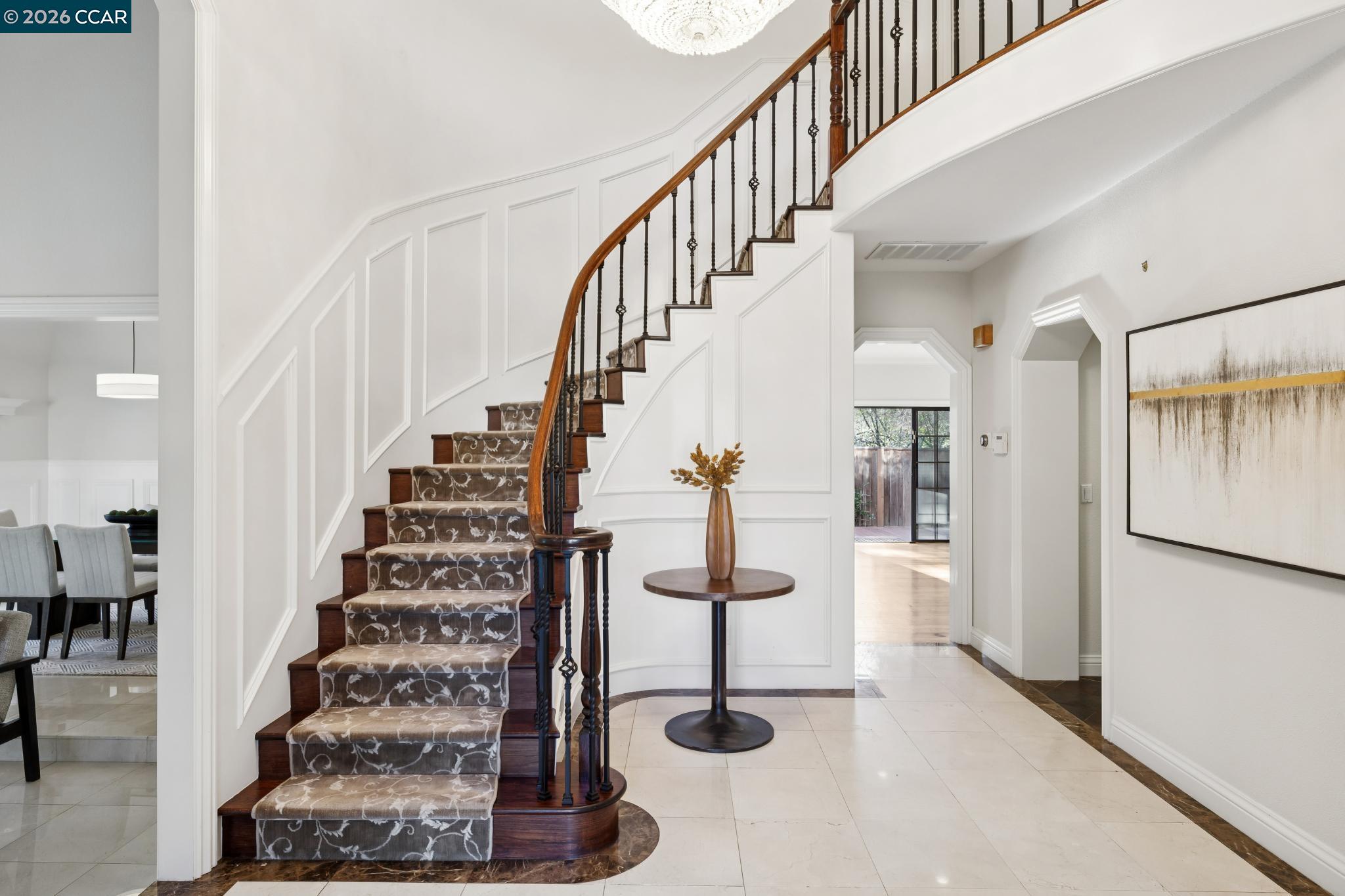 Detail Gallery Image 4 of 60 For 25 Woodland Dr, Alamo,  CA 94507 - 5 Beds | 5/1 Baths