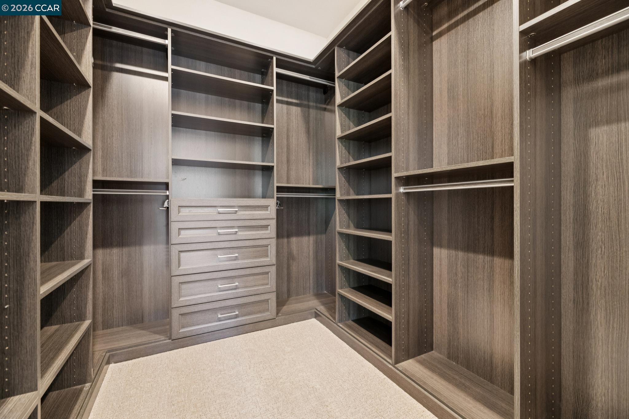 Detail Gallery Image 35 of 60 For 25 Woodland Dr, Alamo,  CA 94507 - 5 Beds | 5/1 Baths