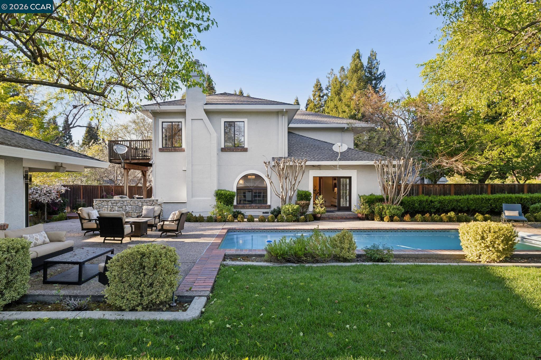 Detail Gallery Image 53 of 60 For 25 Woodland Dr, Alamo,  CA 94507 - 5 Beds | 5/1 Baths